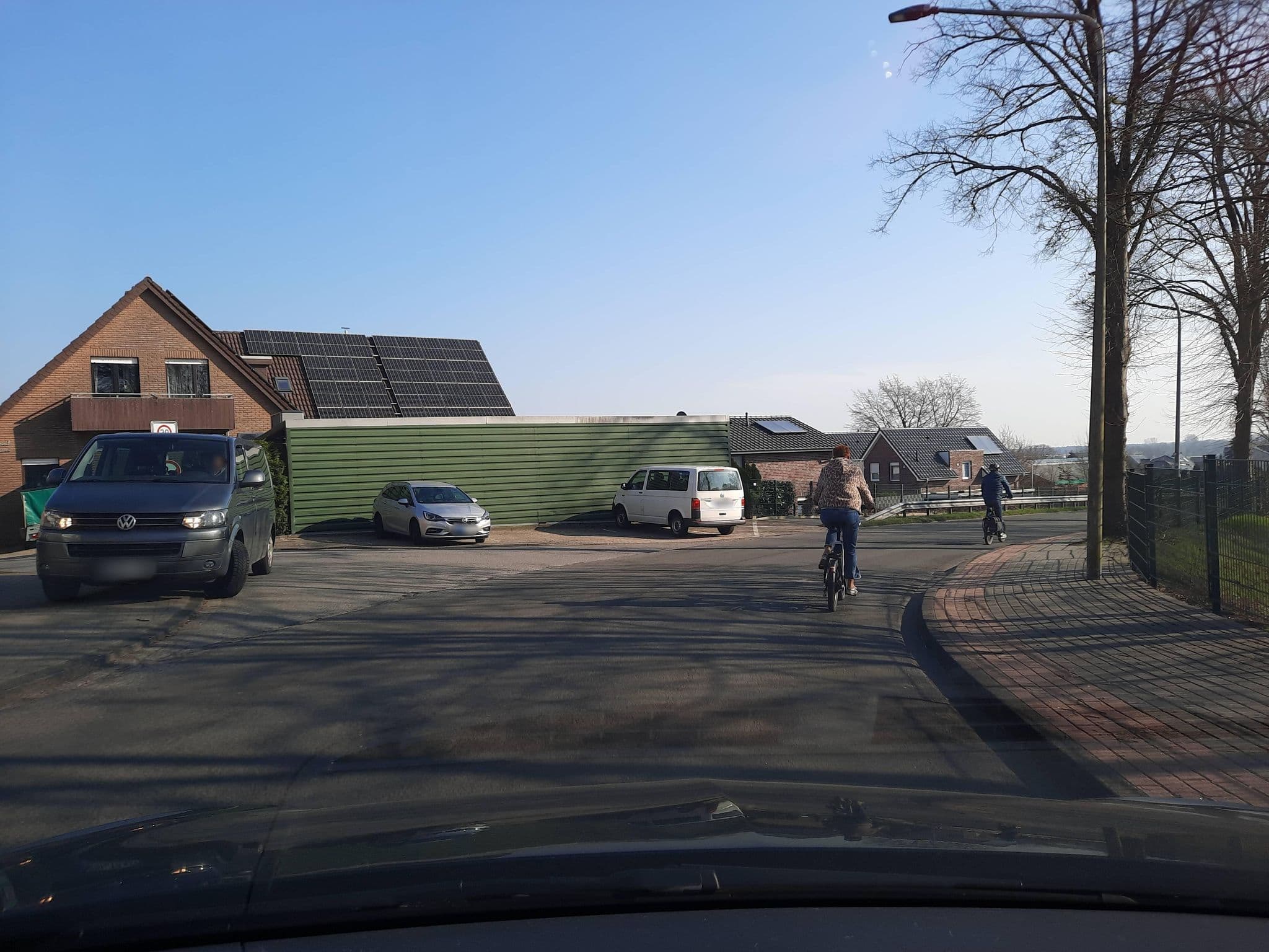 Street view near Hotel Oelen & Holgers Brasserie und Lounge, Bad Bentheim — © Lowiekse (CC BY-SA · Mapillary)