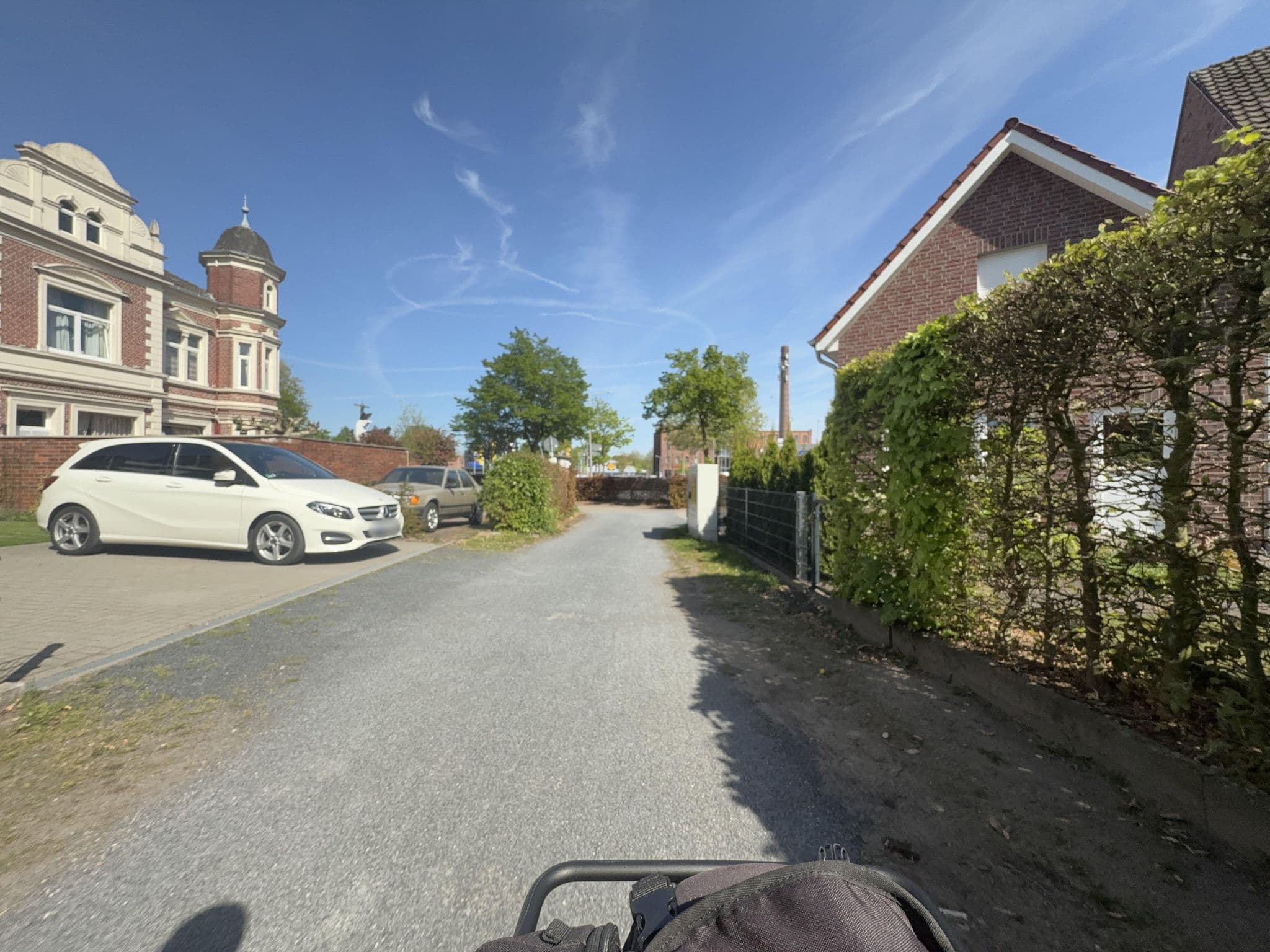 Street view near Burg Altena Hotel Bentheim, Schüttorf — © ottor (CC BY-SA · Mapillary)