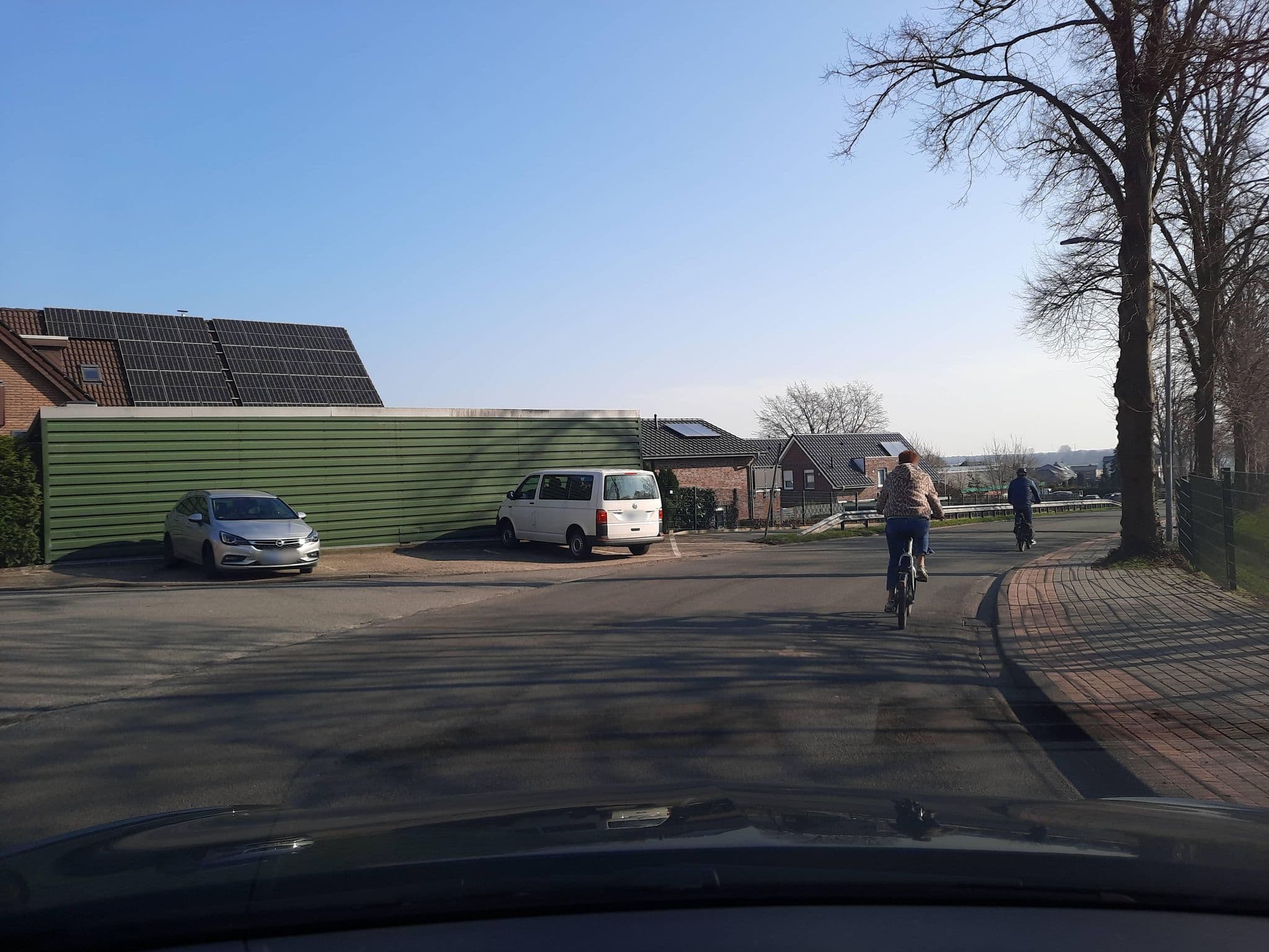 Street view near Hotel Steenweg, Bad Bentheim — © Lowiekse (CC BY-SA · Mapillary)