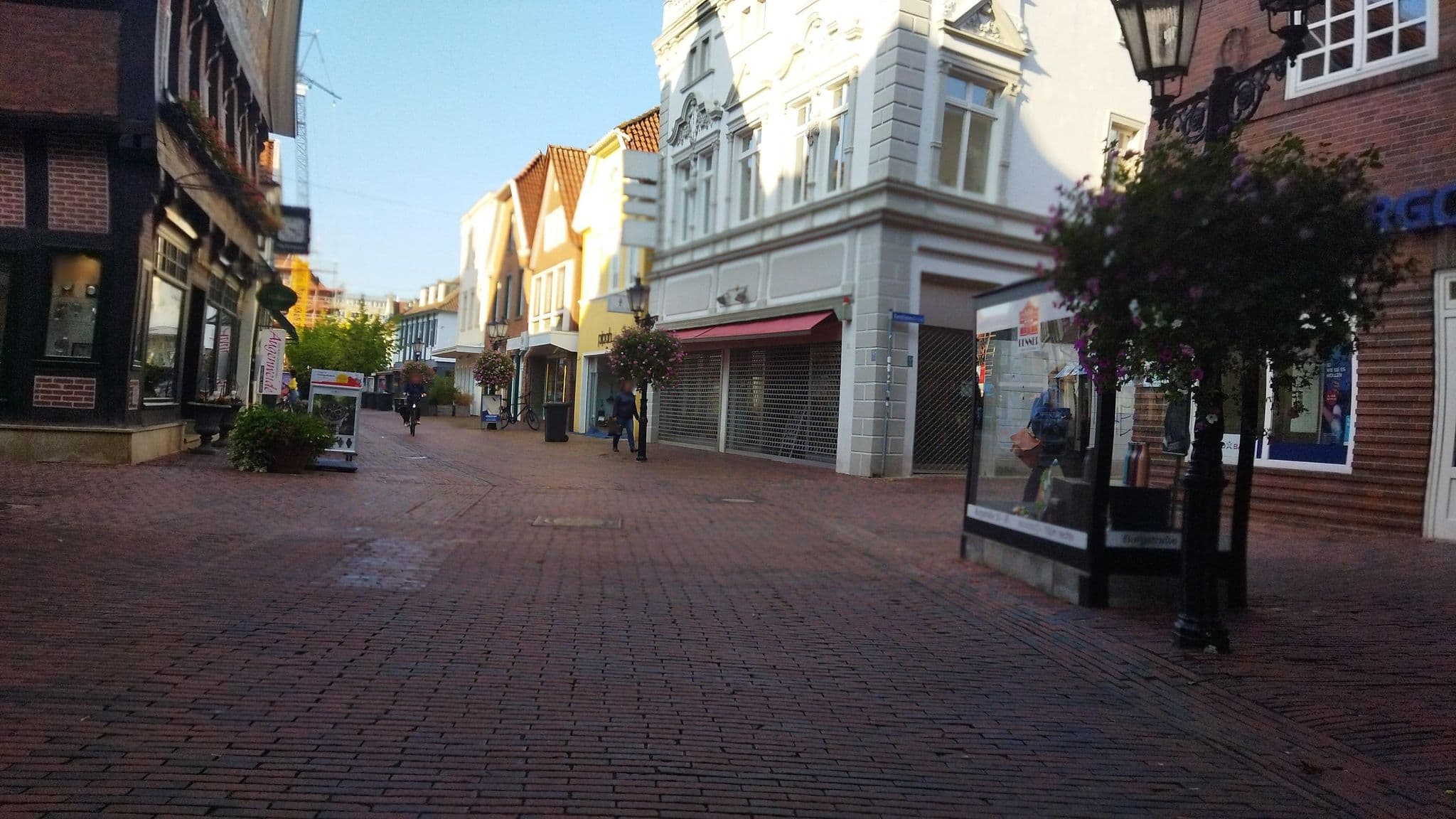 Street view near Burghotel, Lingen — © changchun1 (CC BY-SA · Mapillary)