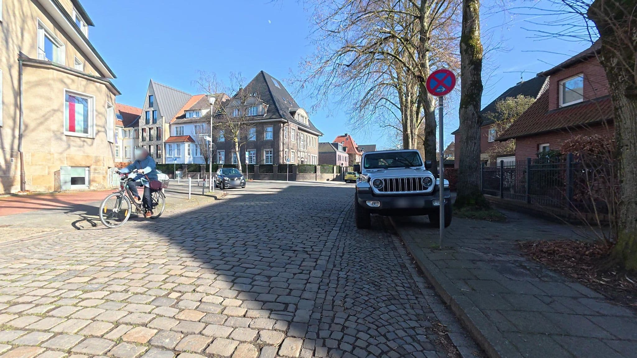 Street view near Frosch Ferienhäuser und Alpiner Hüttenservice GmbH, Münster — © Morina (CC BY-SA · Mapillary)