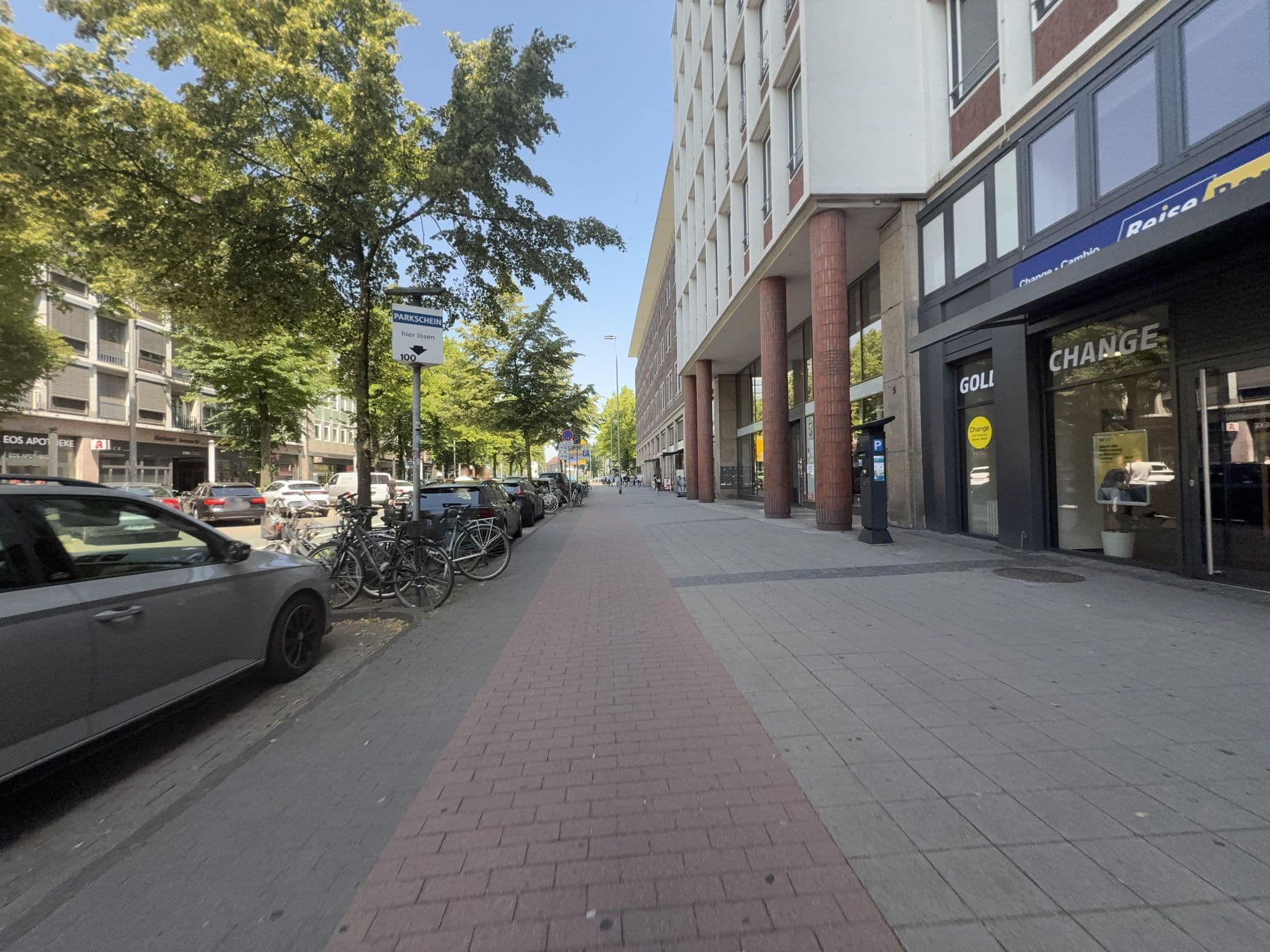 Street view near Deutsche Rentenversicherung, Münster — © PetrRakete (CC BY-SA · Mapillary)