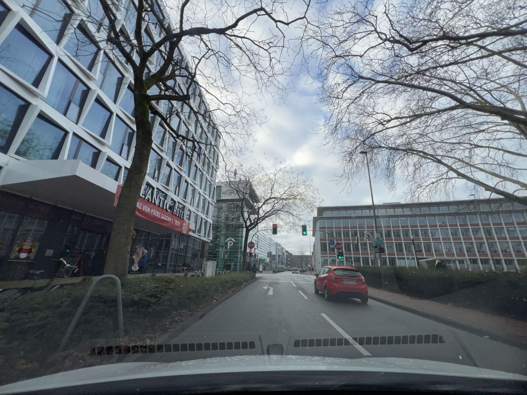 Street view near Mercure Hotel Muenster City, Münster — © descilla (CC BY-SA · Mapillary)