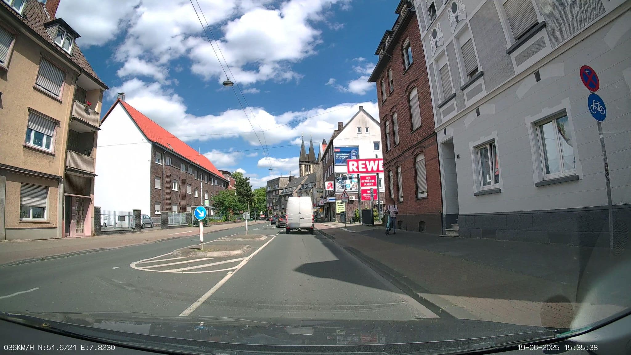 Street view near Dachs Helmut Rentenberatung, Hamm — © heetENkoel (CC BY-SA · Mapillary)