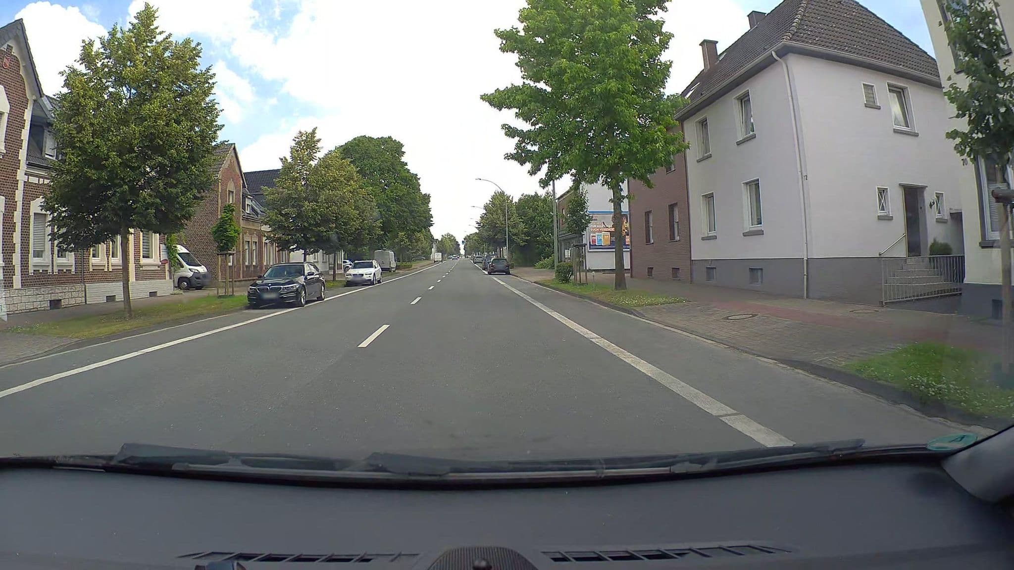 Street view near Monteurzimmer Willebrand, Beckum — © poxonline (CC BY-SA · Mapillary)