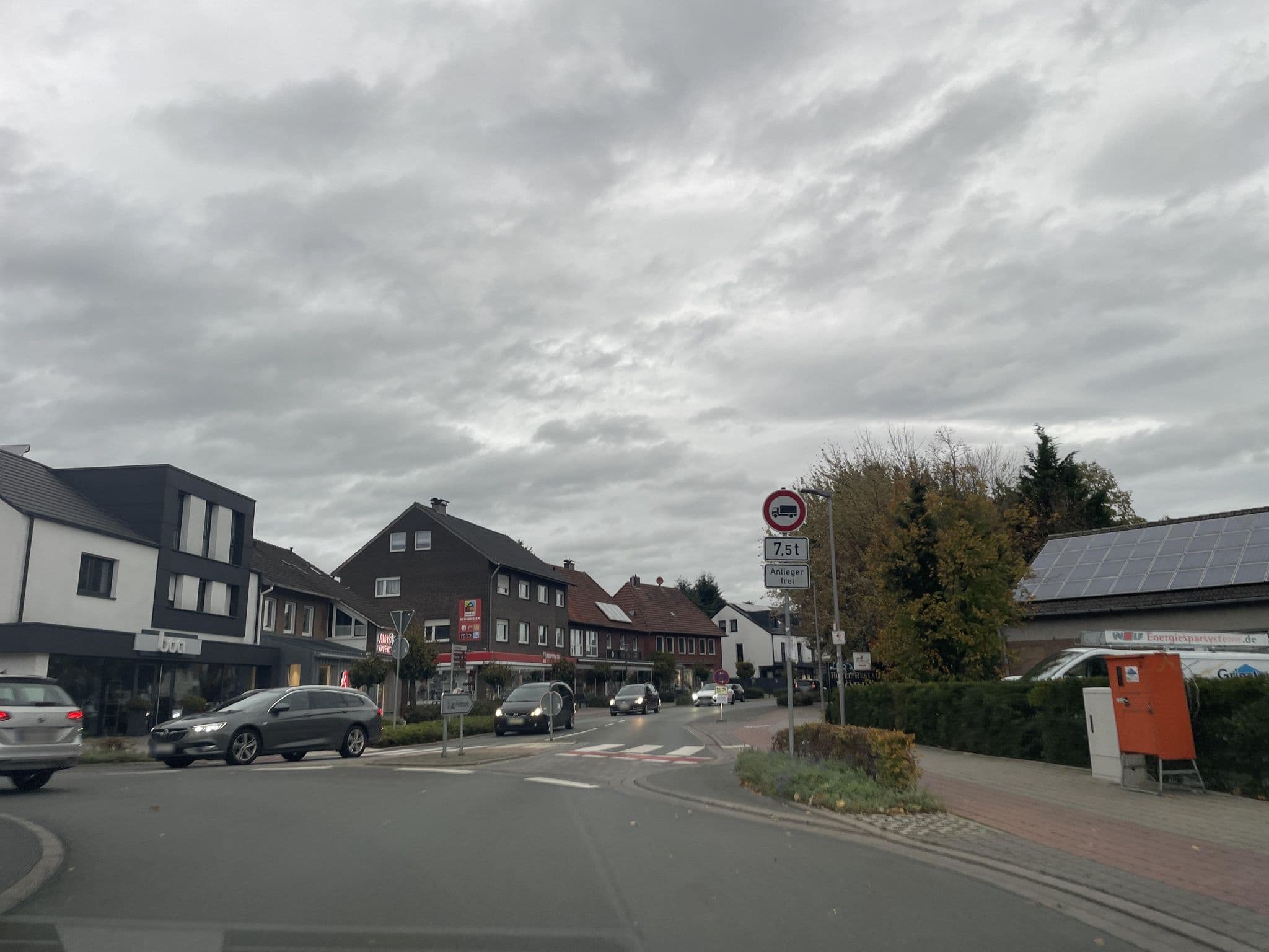 Street view near Hotel Börding, Sassenberg — © baldur80 (CC BY-SA · Mapillary)