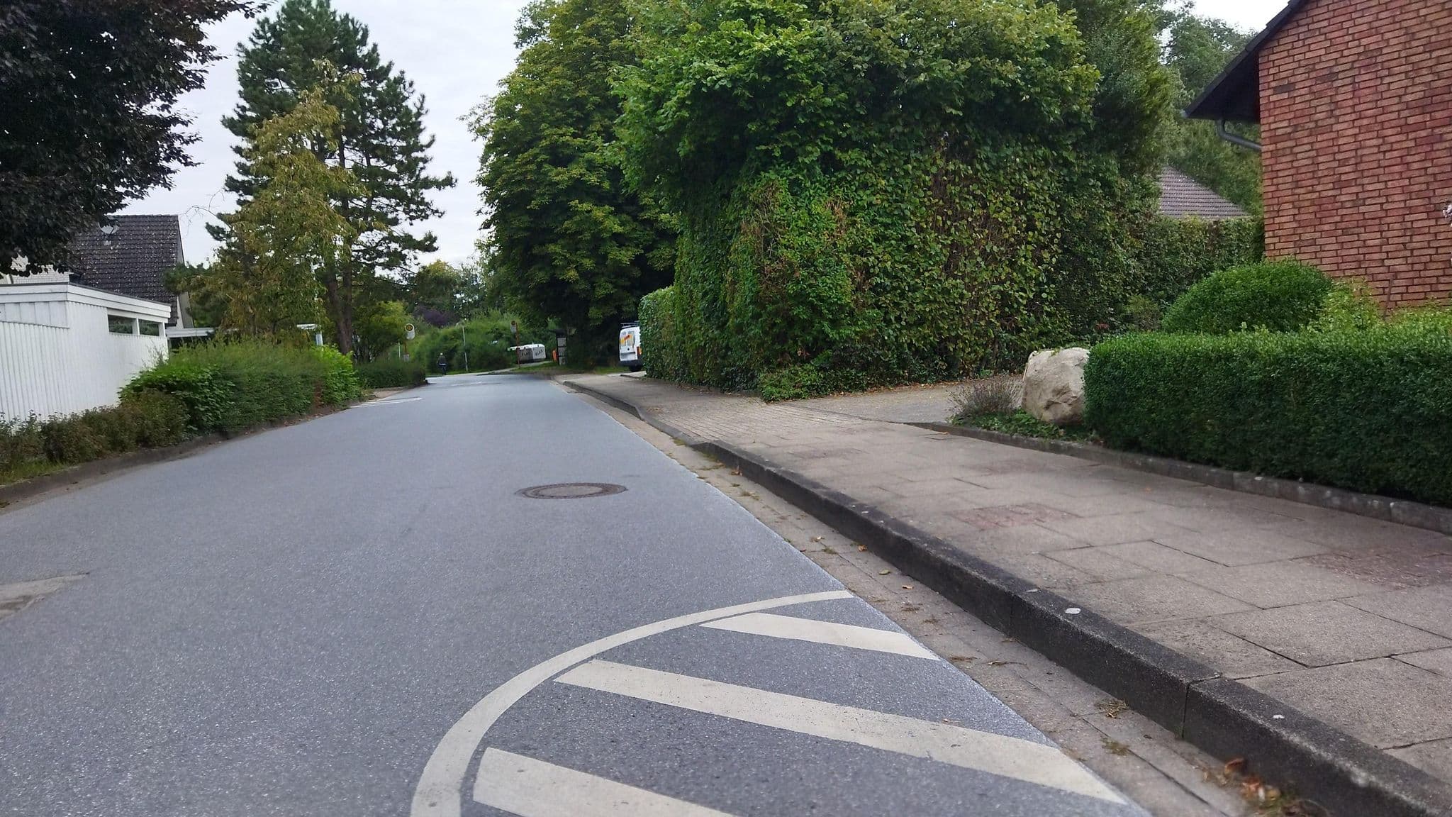 Street view near Villa Daheim, Bad Rothenfelde — © changchun1 (CC BY-SA · Mapillary)
