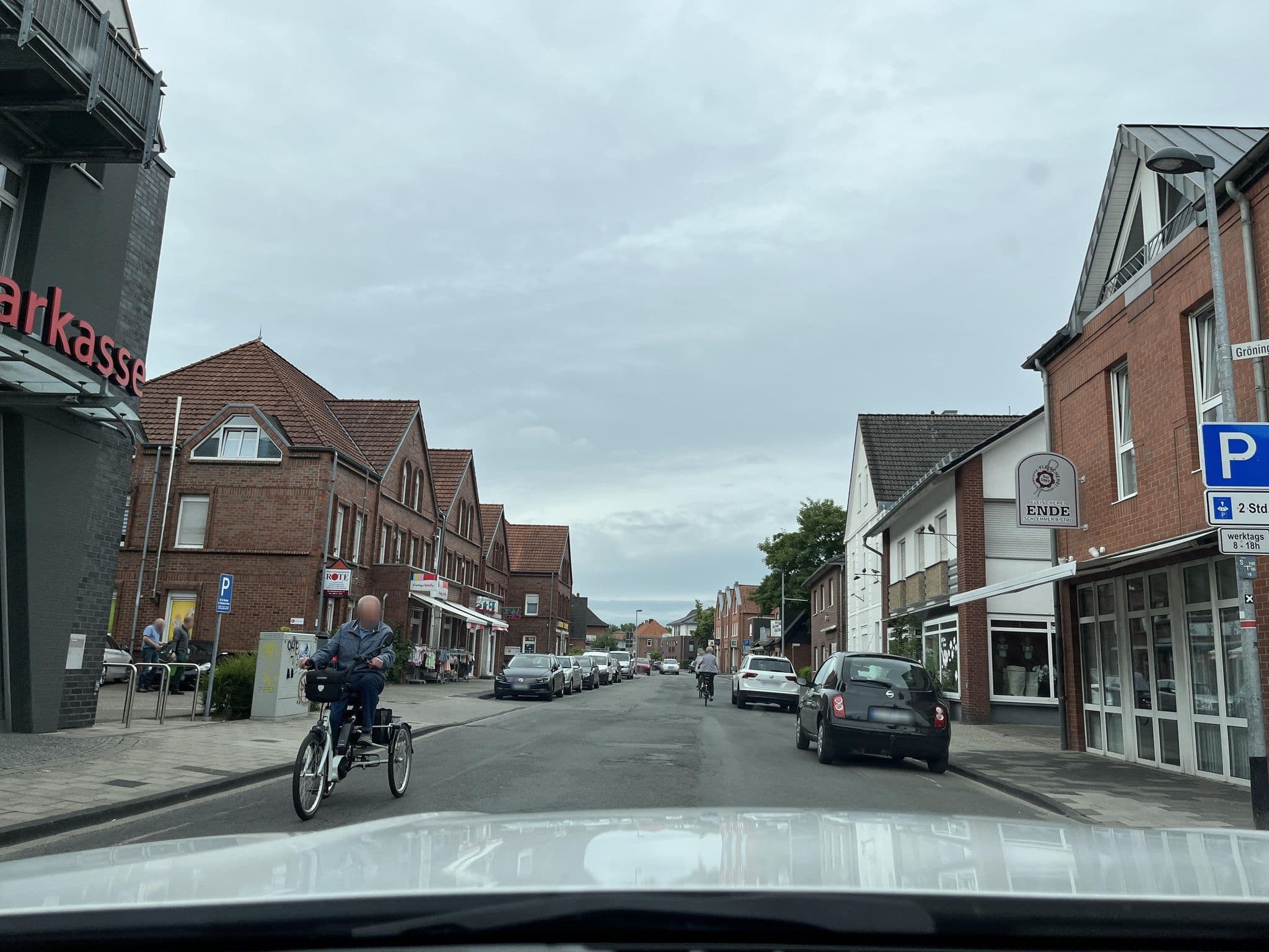 Street view near Altes Gasthaus Borcharding, Emsdetten — © peterossege (CC BY-SA · Mapillary)