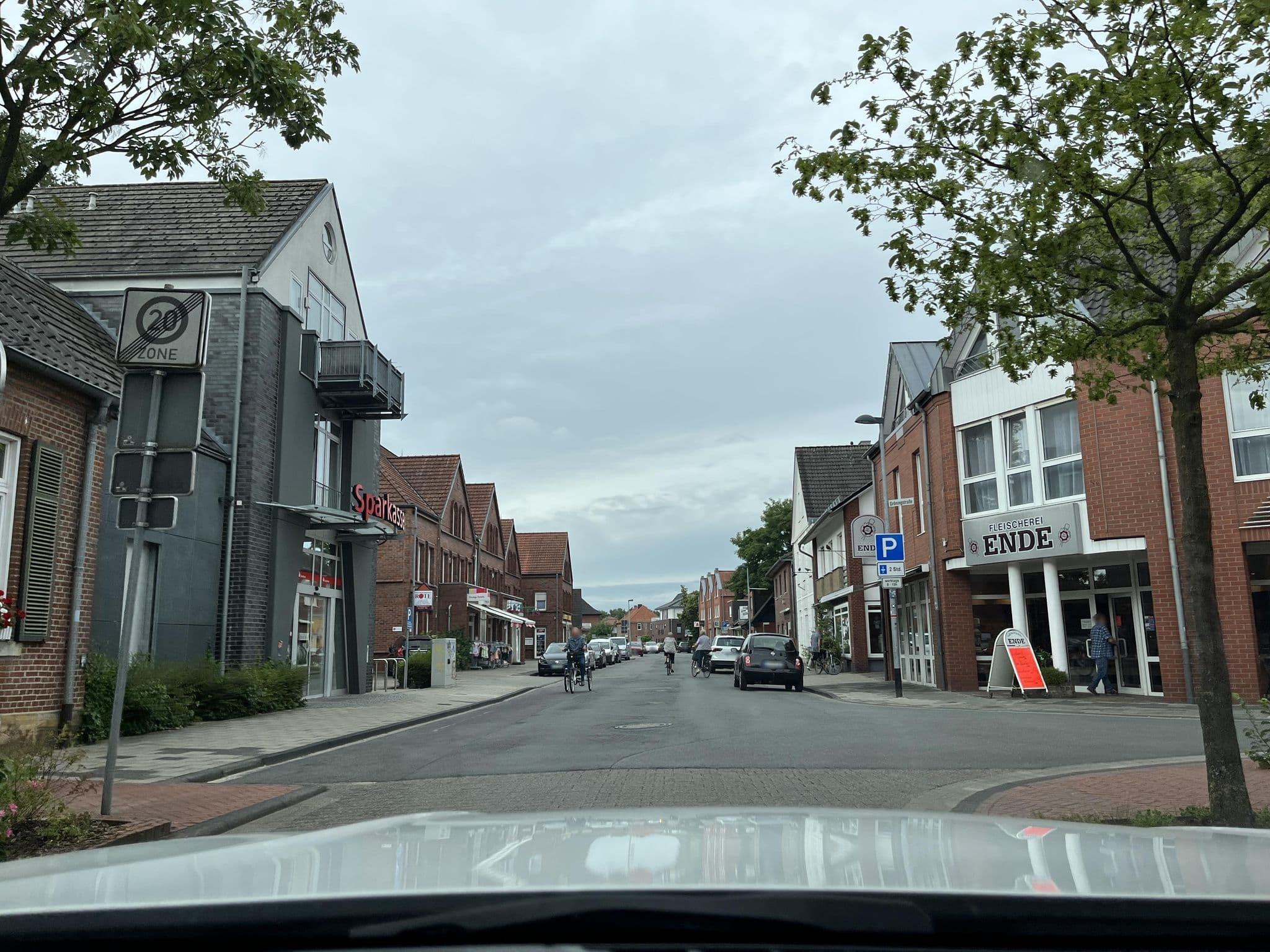 Street view near Borcharding Hotel und Restaurant Rheine, Emsdetten — © peterossege (CC BY-SA · Mapillary)