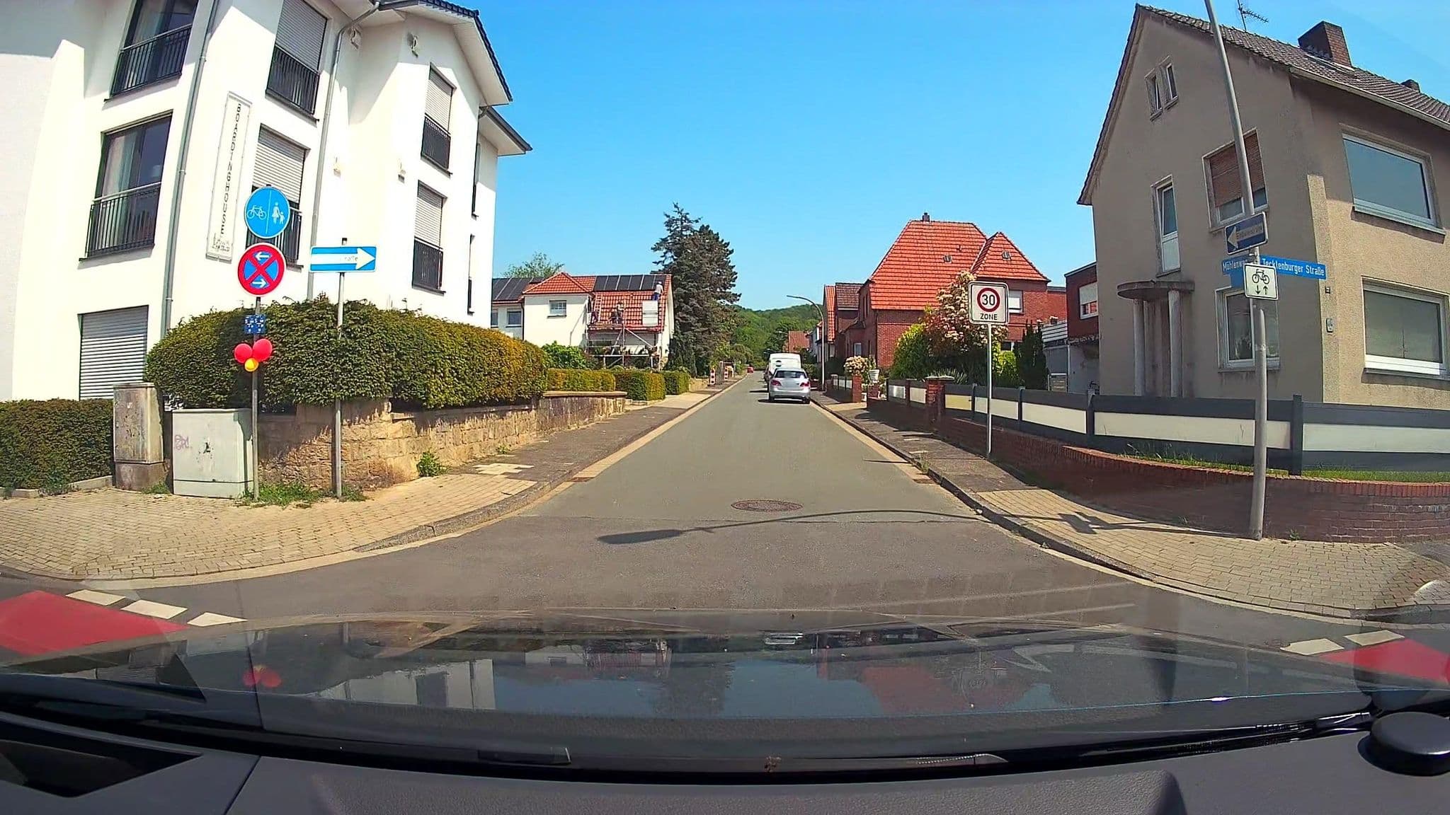 Street view near Boardinghouse Am Teuto, Lengerich — © kgvx (CC BY-SA · Mapillary)