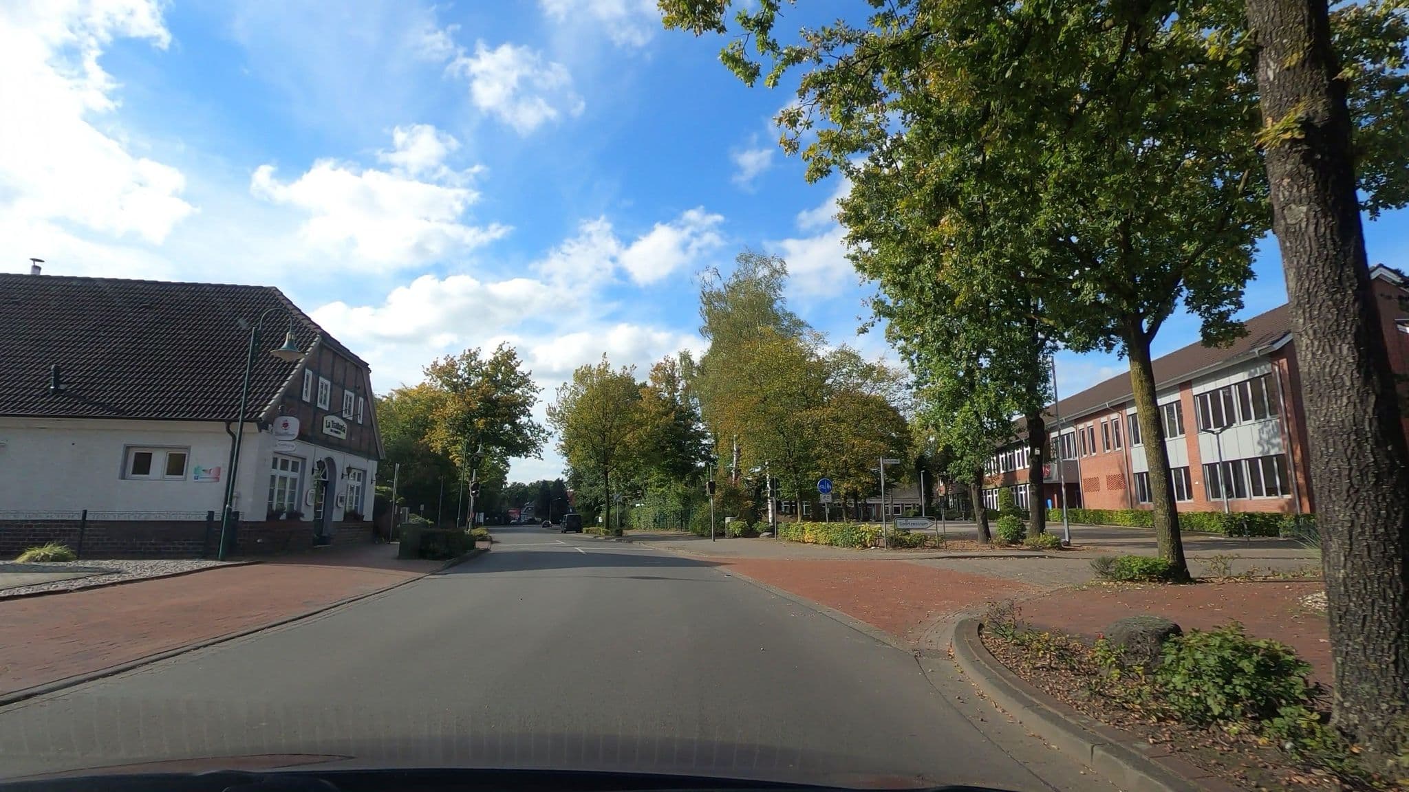 Street view near Hotel Thole-Vorwerk, Molbergen — © camdrive2000 (CC BY-SA · Mapillary)