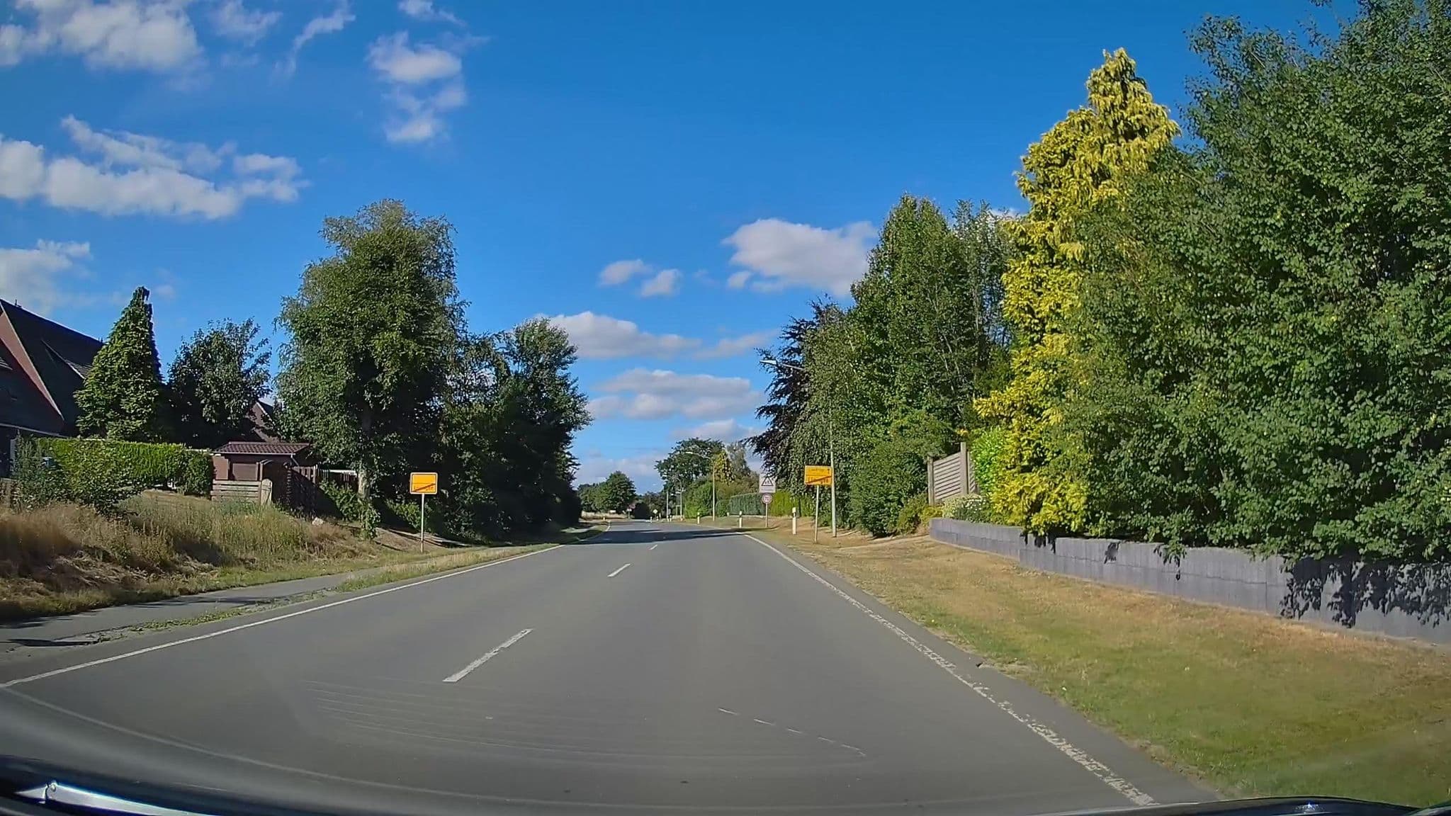 Street view near stover, Löningen — © hendel (CC BY-SA · Mapillary)