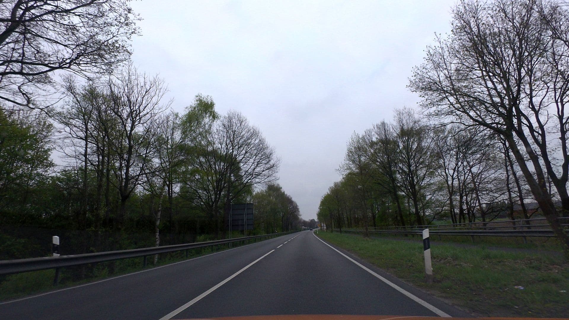 Street view near Hotel Mosaic, Holdorf — © moenk (CC BY-SA · Mapillary)