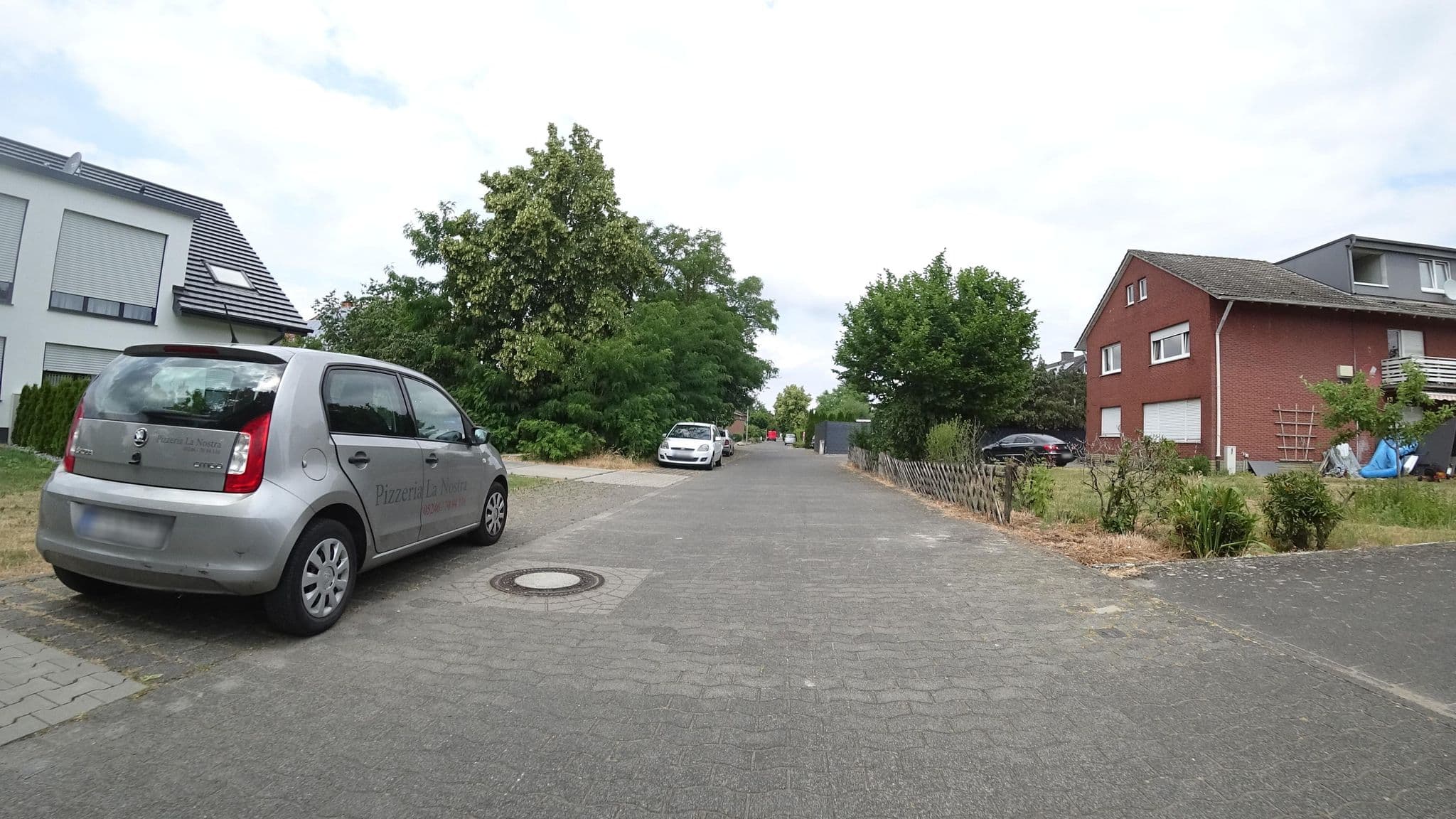 Street view near Privat Pension Focke, Gütersloh — © flohoff (CC BY-SA · Mapillary)