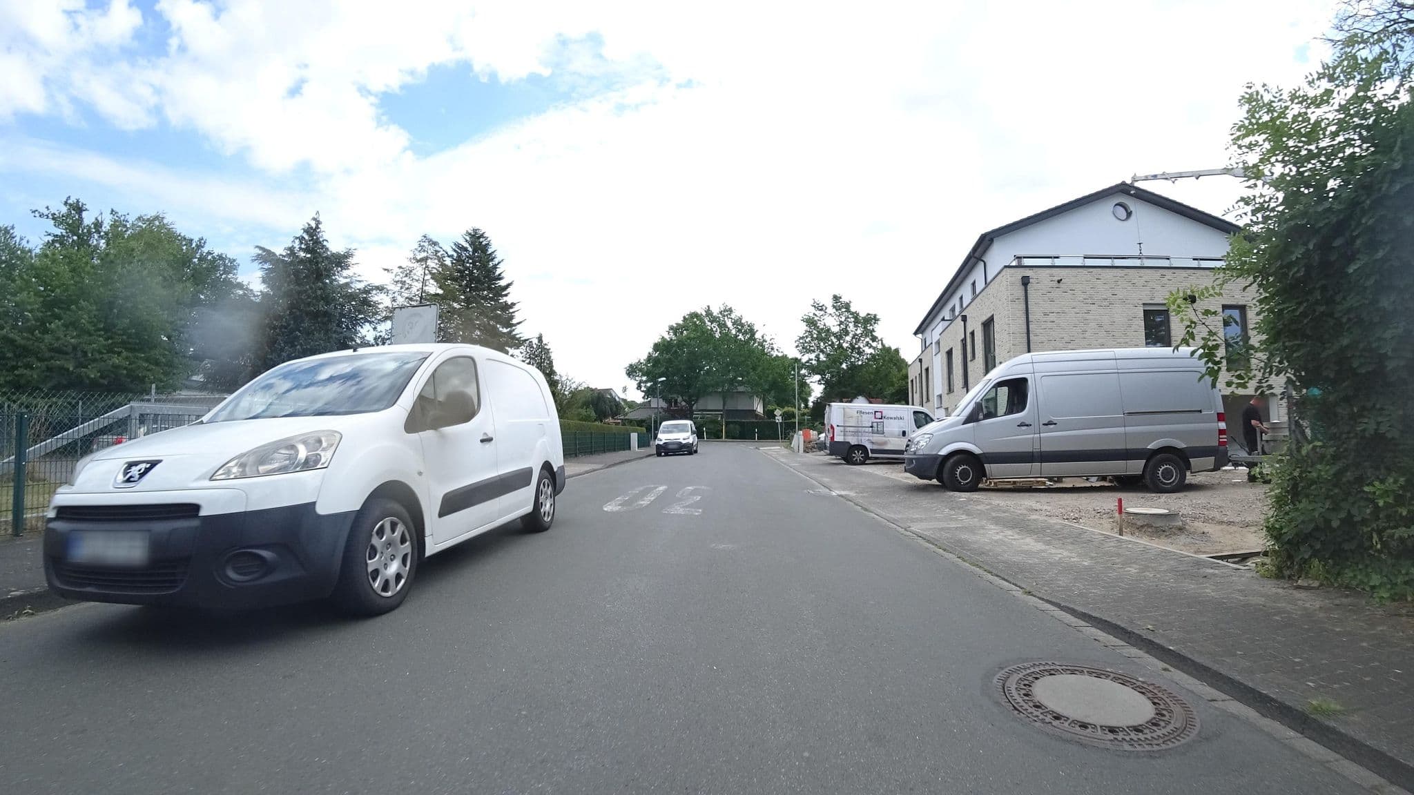 Street view near Hotel Zum Postillion, Gütersloh — © flohoff (CC BY-SA · Mapillary)