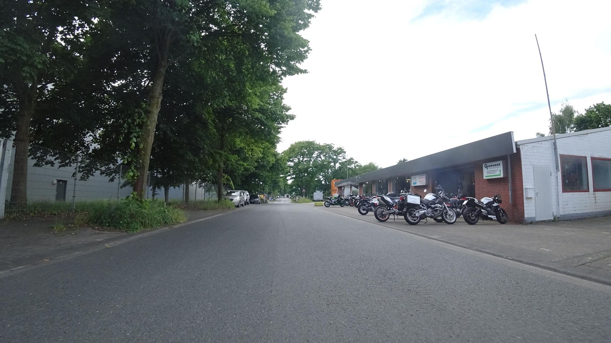 Street view near Pension Schimanski, Gütersloh — © flohoff (CC BY-SA · Mapillary)