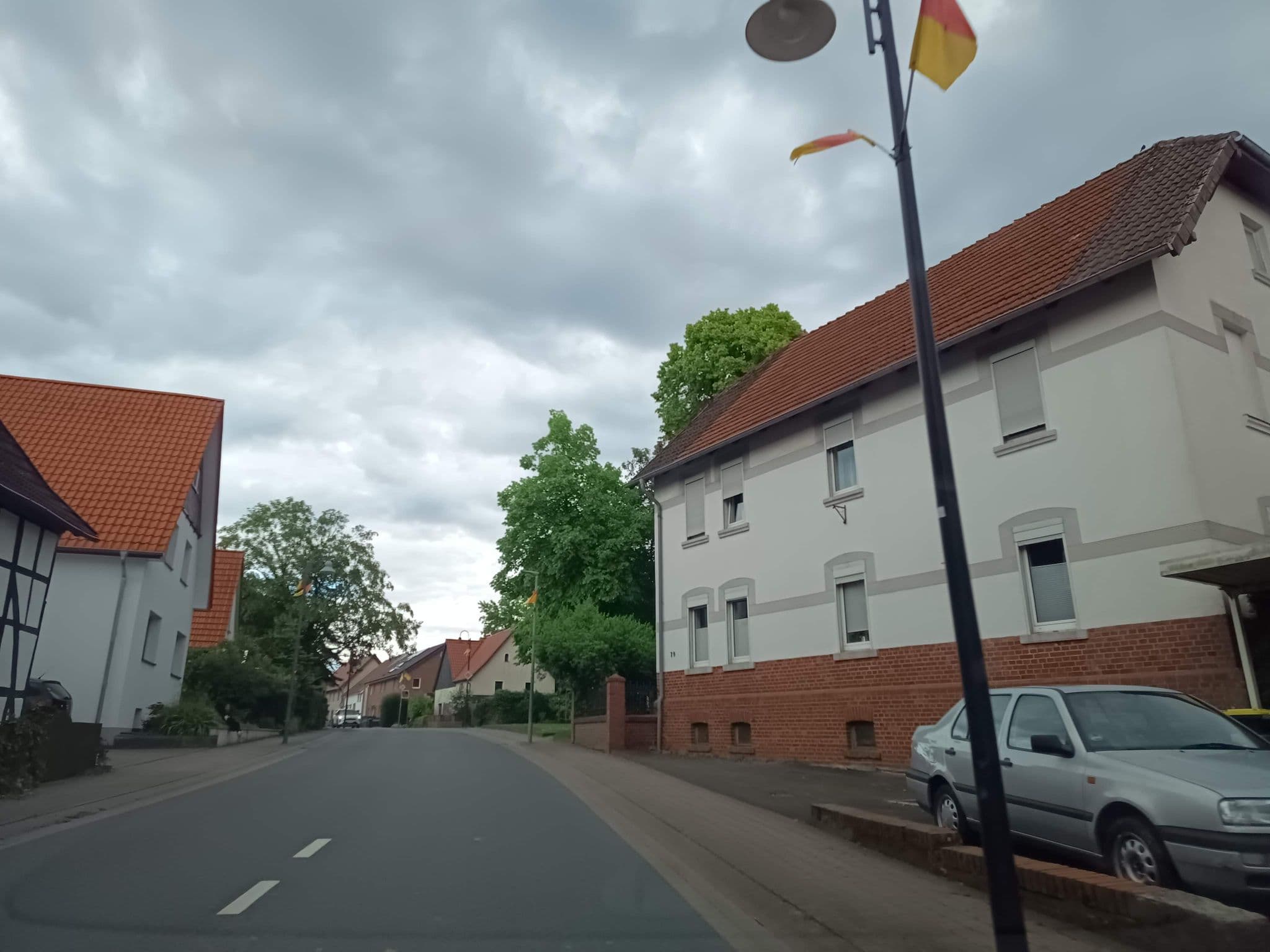 Street view near Kambaku Safari GmbH, Bad Lippspringe — © thetornado76 (CC BY-SA · Mapillary)