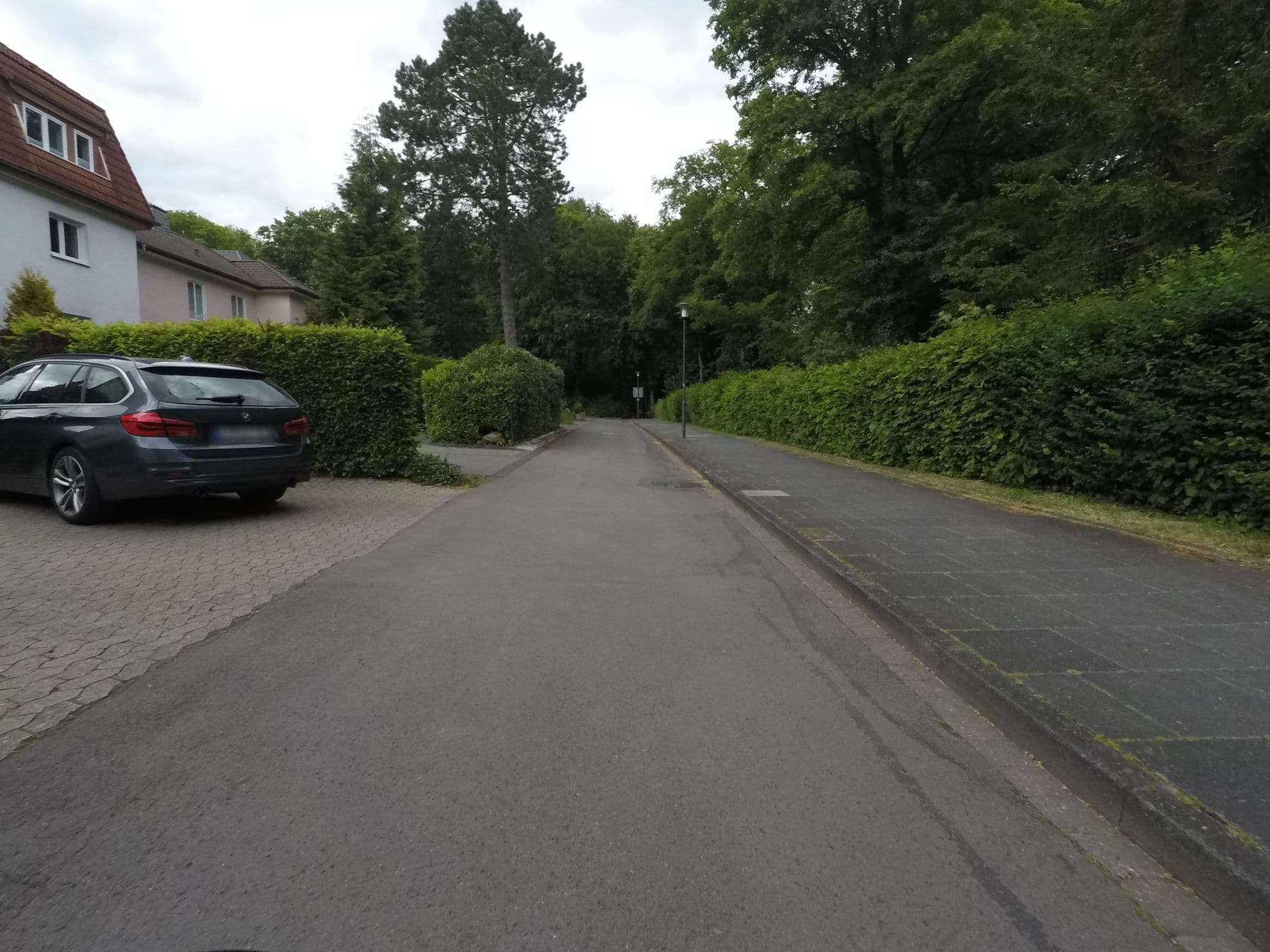 Street view near Haus Friederike Anne van Rooije, Bad Salzuflen — © mapiman (CC BY-SA · Mapillary)