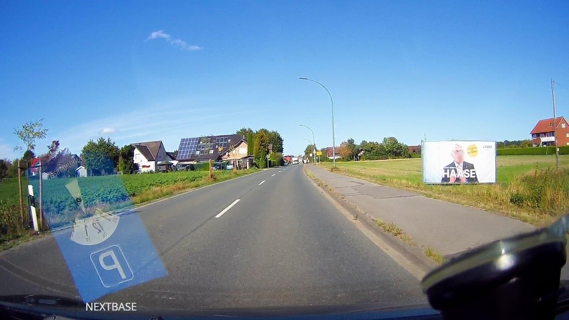 Street view near Pension Littmann, Leopoldshöhe — © derlipper (CC BY-SA · Mapillary)