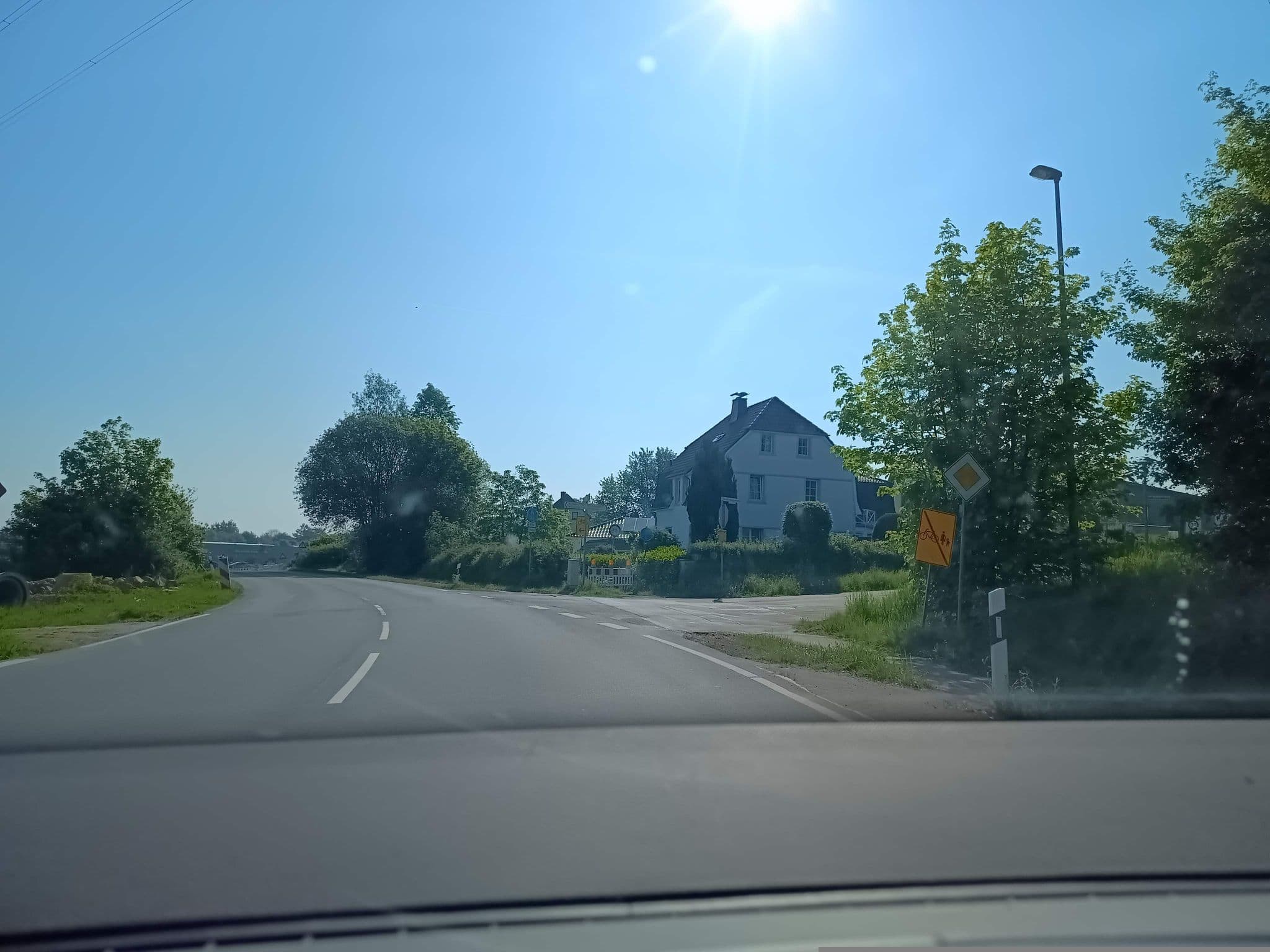 Street view near Ventouris GmbH, Oerlinghausen — © zuse (CC BY-SA · Mapillary)