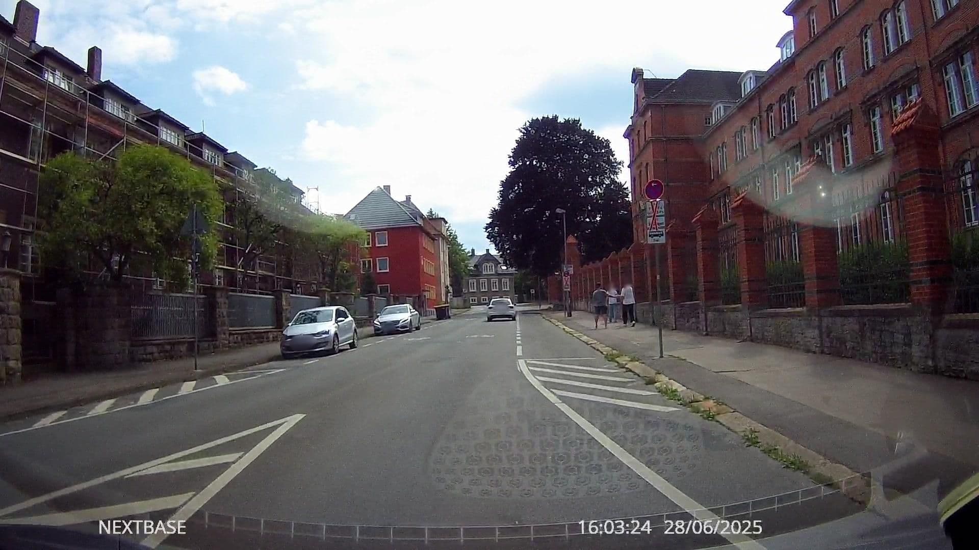 Street view near Damenhaus, Detmold — © derlipper (CC BY-SA · Mapillary)