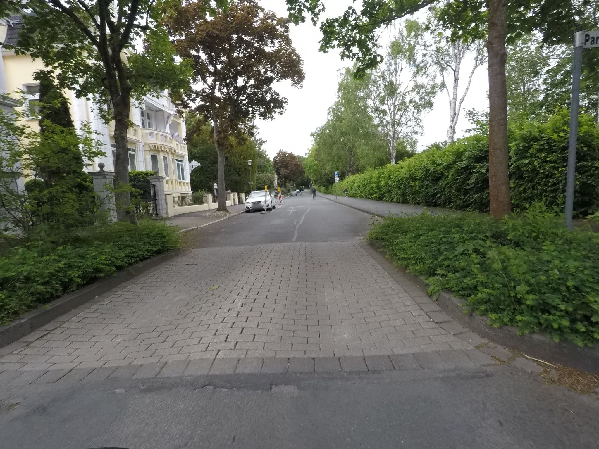 Street view near Villa Helene, Bad Salzuflen — © mapiman (CC BY-SA · Mapillary)