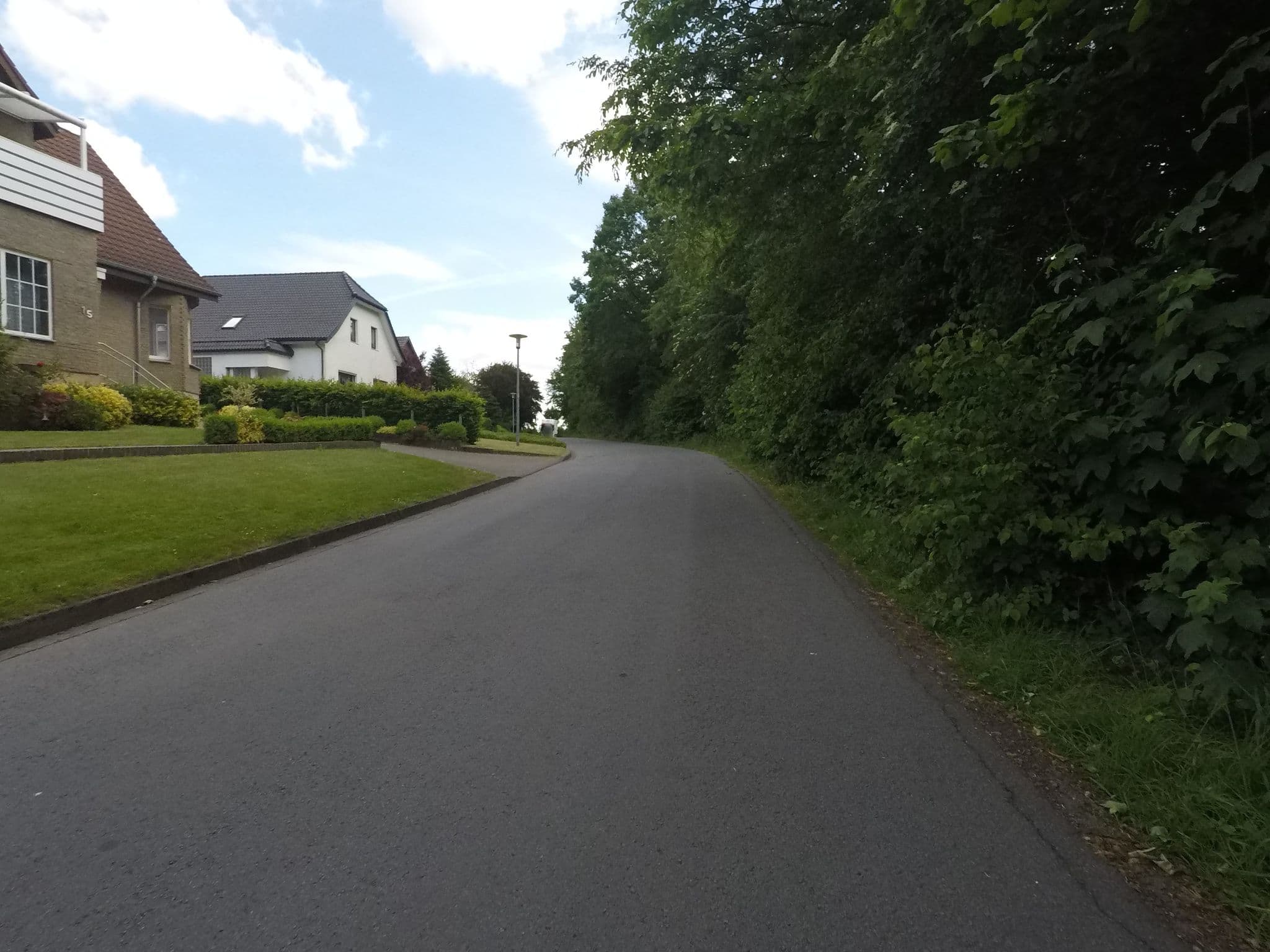 Street view near Henny Nowatzke, Rödinghausen — © mapiman (CC BY-SA · Mapillary)