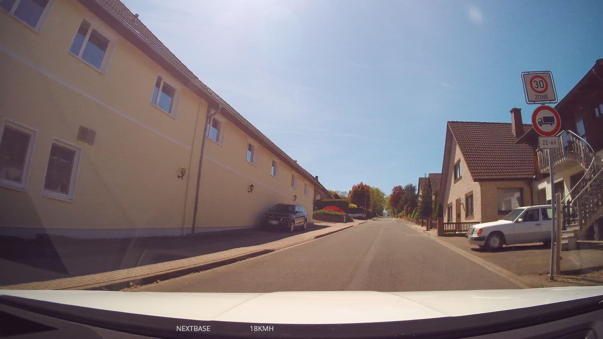 Street view near Stefan Finkemeyer Gasthaus Bonneberger Hof, Vlotho — © Schmarvis (CC BY-SA · Mapillary)