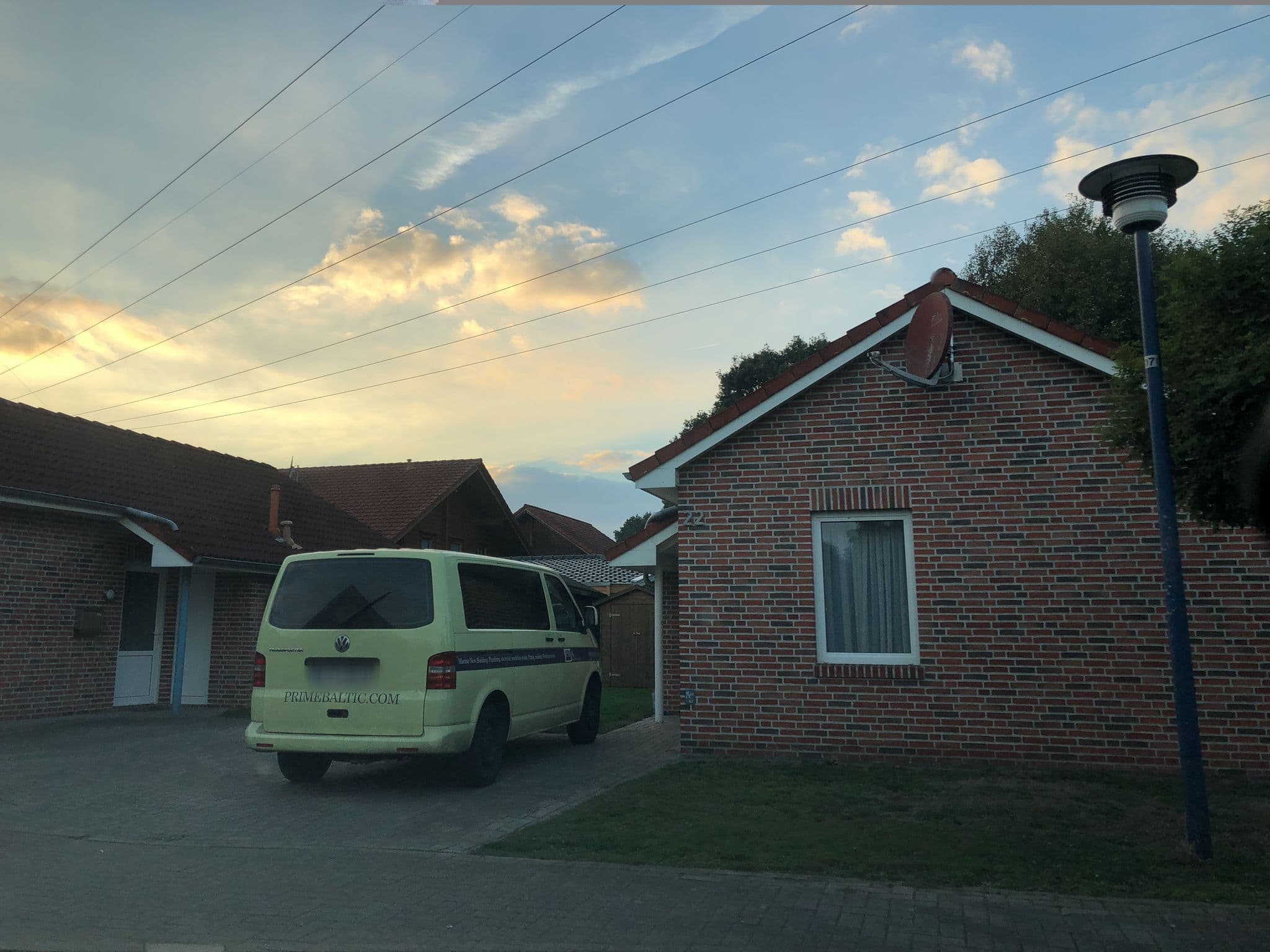 Street view near Ferienhaus Haus Bethlehem Käthe Schmidt, Papenburg — © hendel (CC BY-SA · Mapillary)