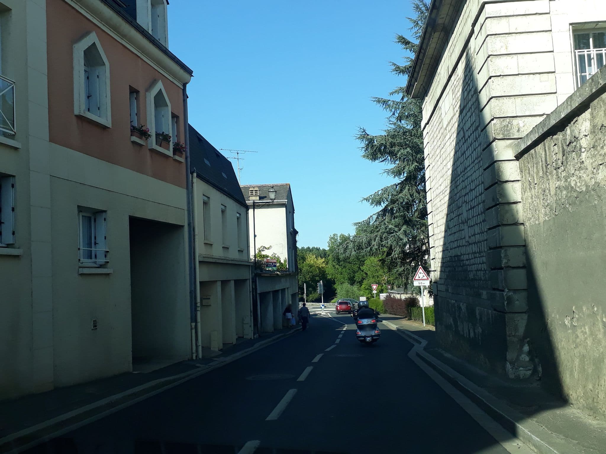Street view near Hôtel Beauvilliers, Saint-Aignan — © df45 (CC BY-SA · Mapillary)