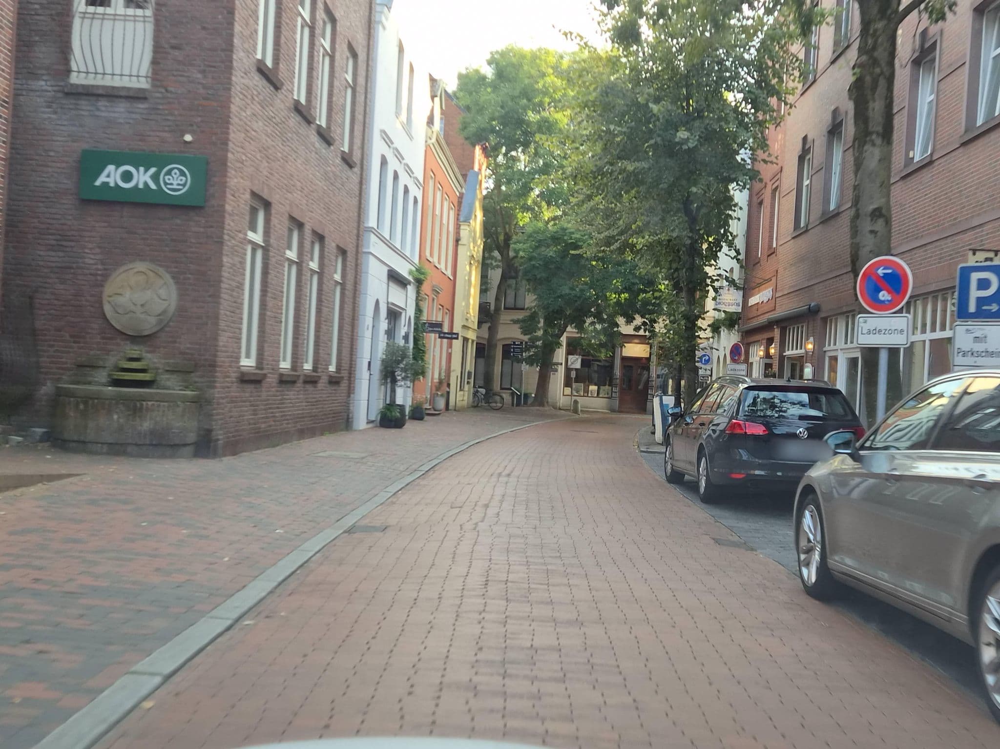 Street view near Cosy Apartment In The Old City, Leer — © hotteliene (CC BY-SA · Mapillary)