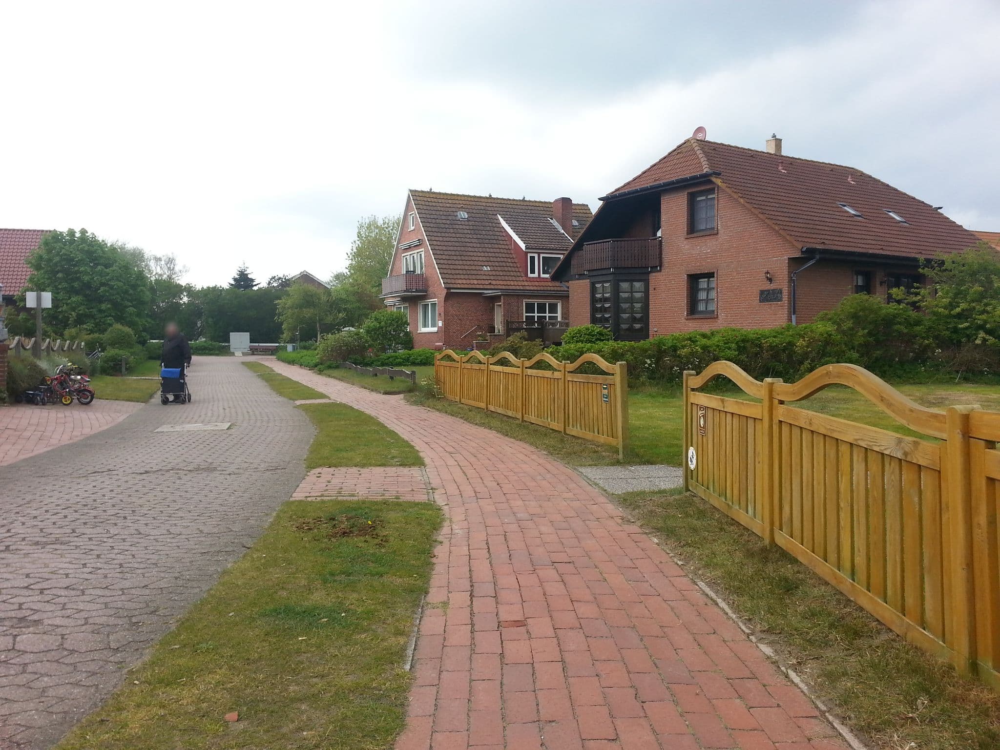 Street view near Fallen Anker, Langeoog — © madmaxms (CC BY-SA · Mapillary)