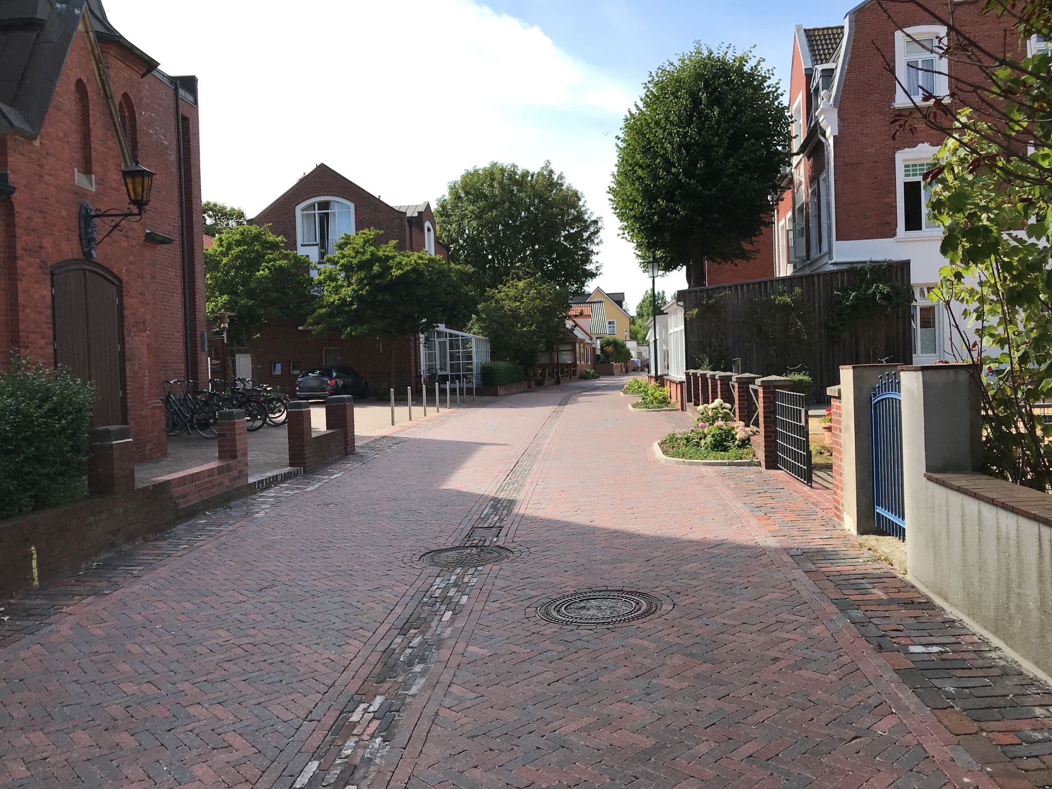 Street view near Gästehaus St. Josef, Borkum — © multimaze (CC BY-SA · Mapillary)