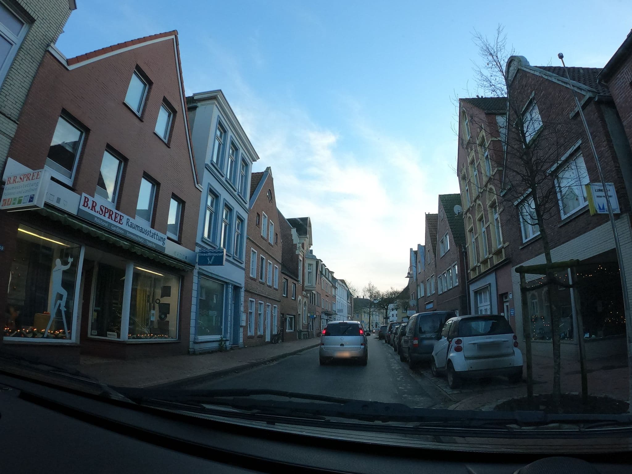 Street view near Ferienhaus Kluntje Emden, Emden — © 2ce5345 (CC BY-SA · Mapillary)