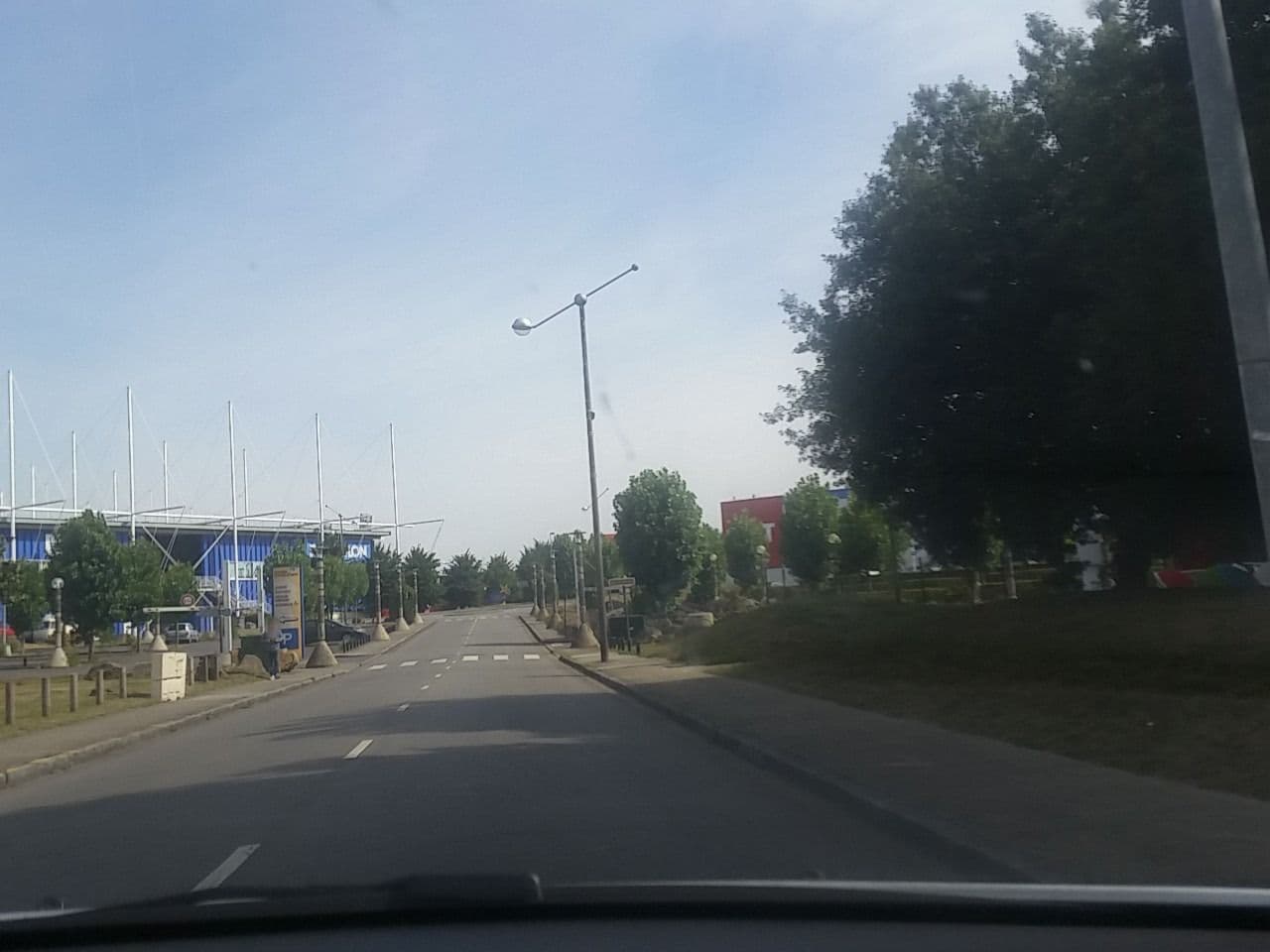 Street view near Akena, Saint-Herblain — © sdoudet (CC BY-SA · Mapillary)