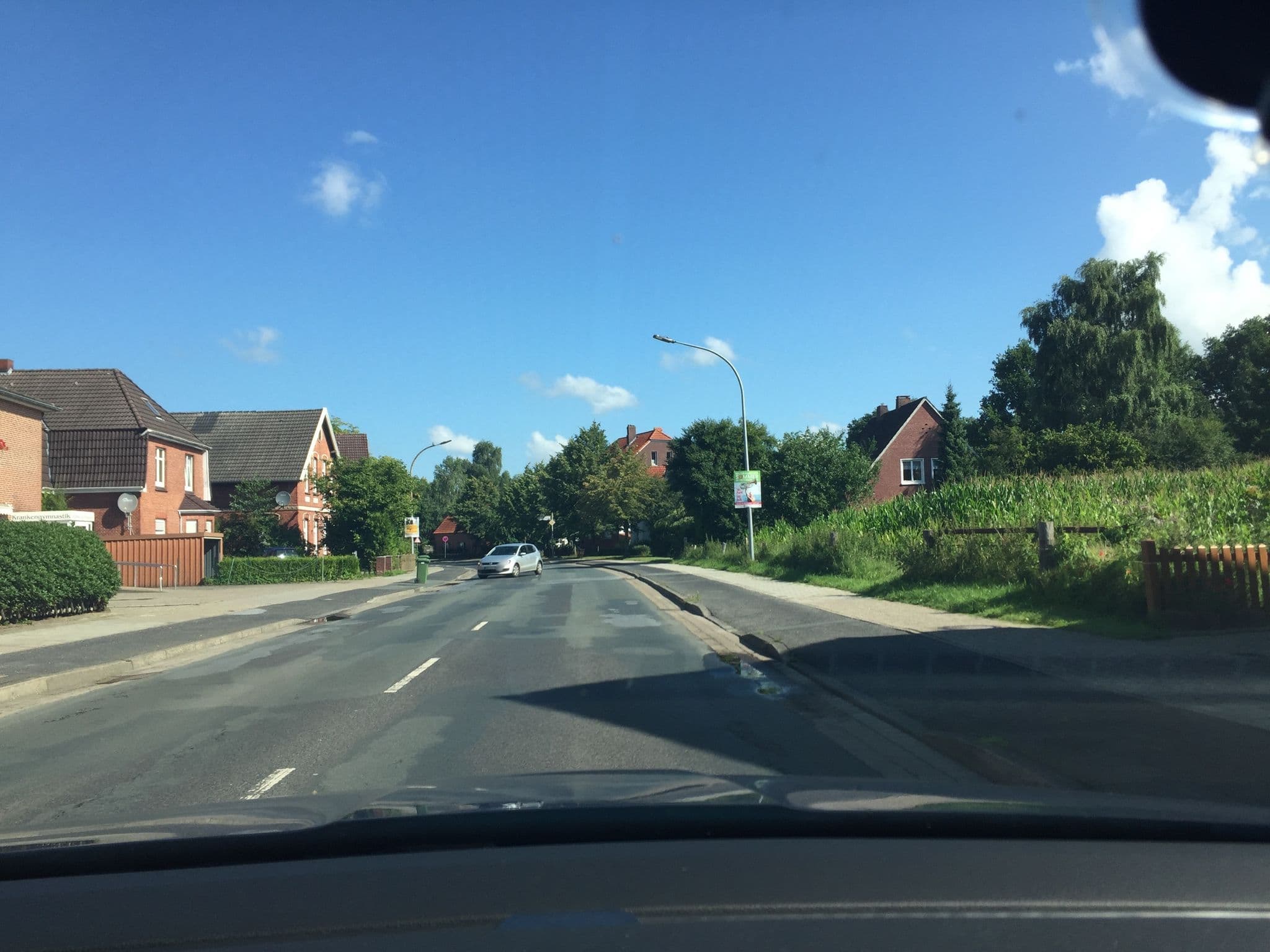 Street view near Ferienhaus Familie Klaus Ott, Aurich — © atze777 (CC BY-SA · Mapillary)