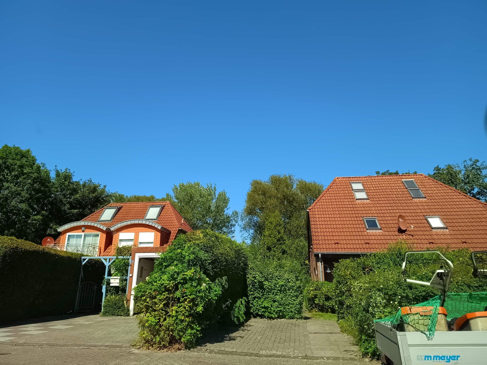 Street view near Horst Kernchen, Neuharlingersiel — © thetornado76 (CC BY-SA · Mapillary)