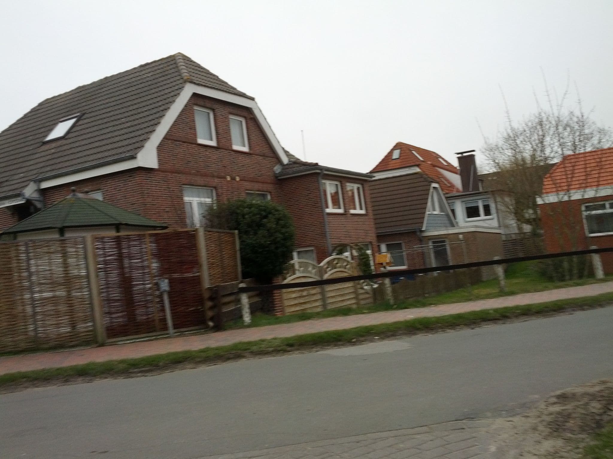 Street view near Haus Vestering, Langeoog — © zoegglmeyr (CC BY-SA · Mapillary)