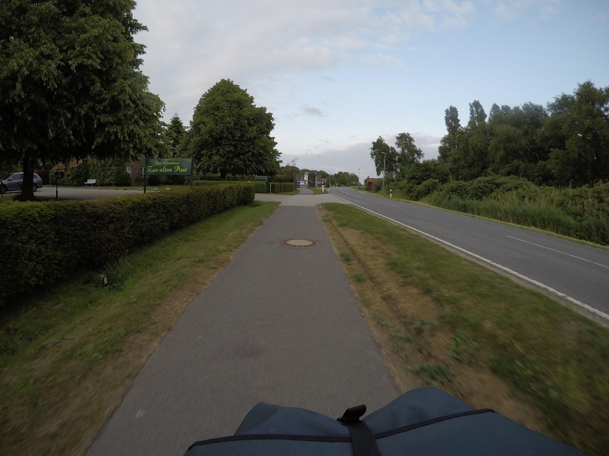 Street view near Gästehaus Zur alten Post, Dornum — © mfa (CC BY-SA · Mapillary)