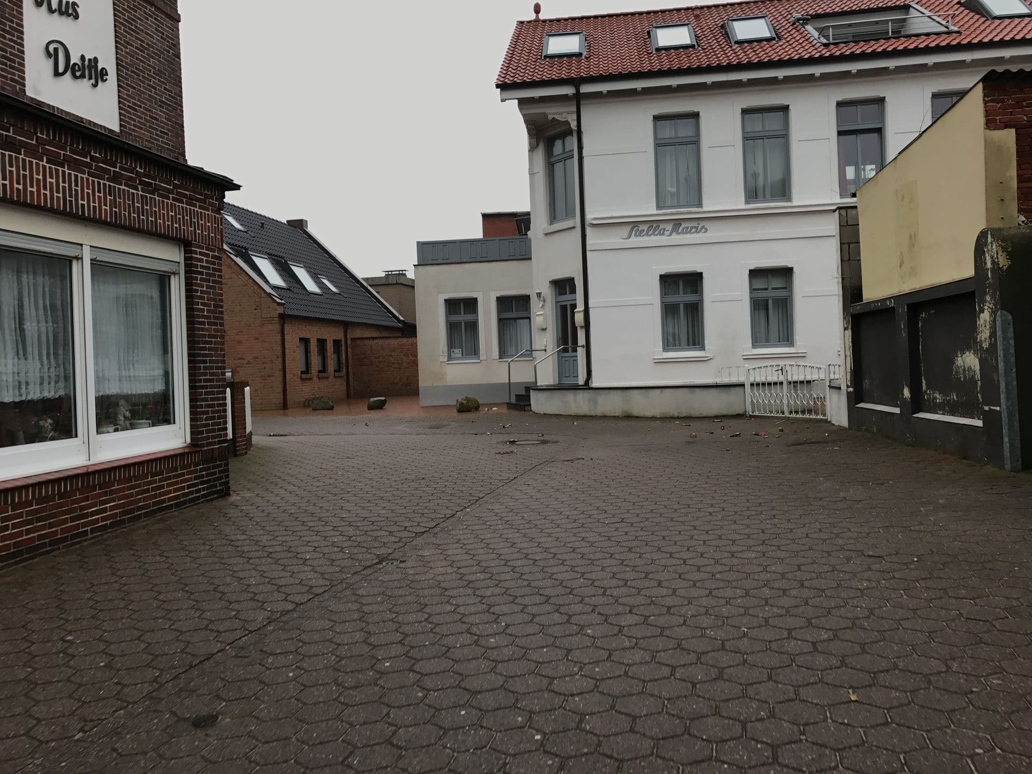 Street view near Stella Maris, Borkum — © miguel_andrade (CC BY-SA · Mapillary)