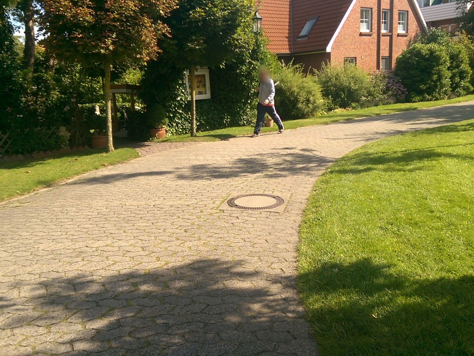 Street view near Ackermann's Perle, Neuharlingersiel — © flohoff (CC BY-SA · Mapillary)