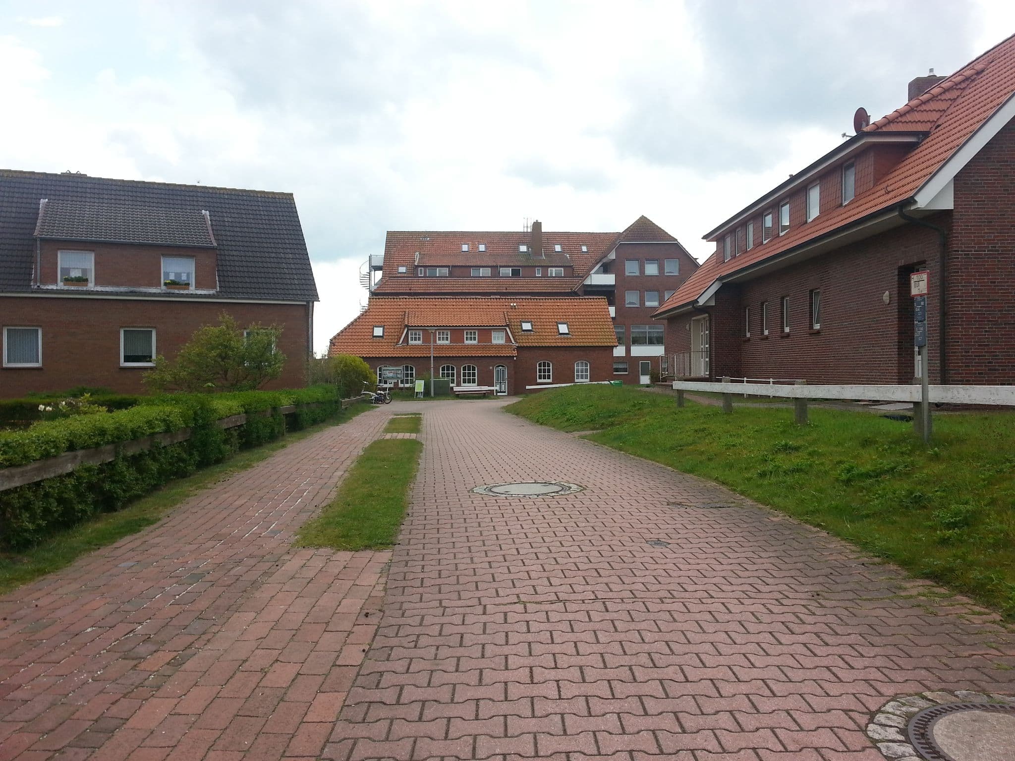 Street view near Haus Möwenburg, Langeoog — © madmaxms (CC BY-SA · Mapillary)