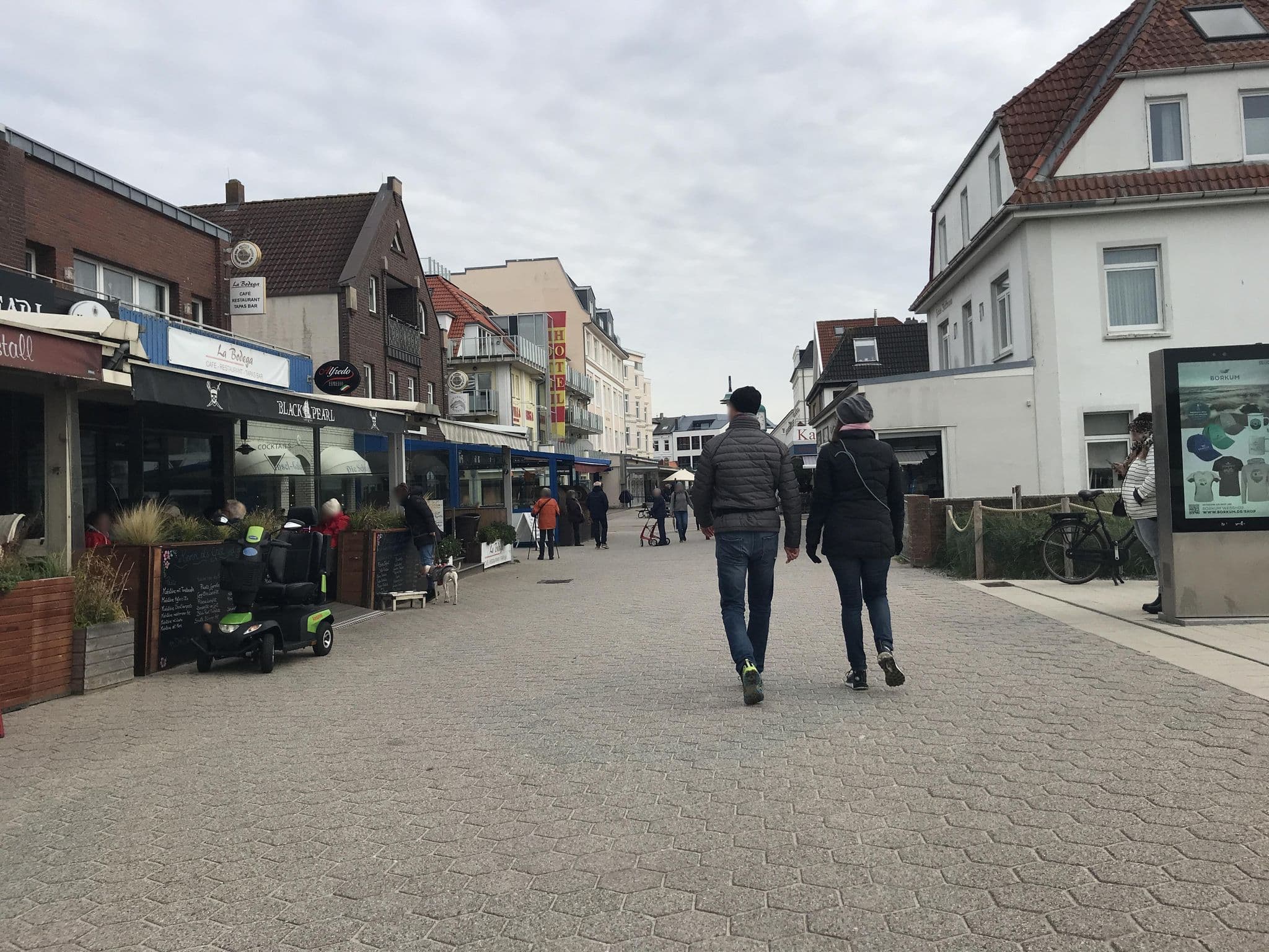 Street view near Beckmann Adolf Pension, Borkum — © miguel_andrade (CC BY-SA · Mapillary)