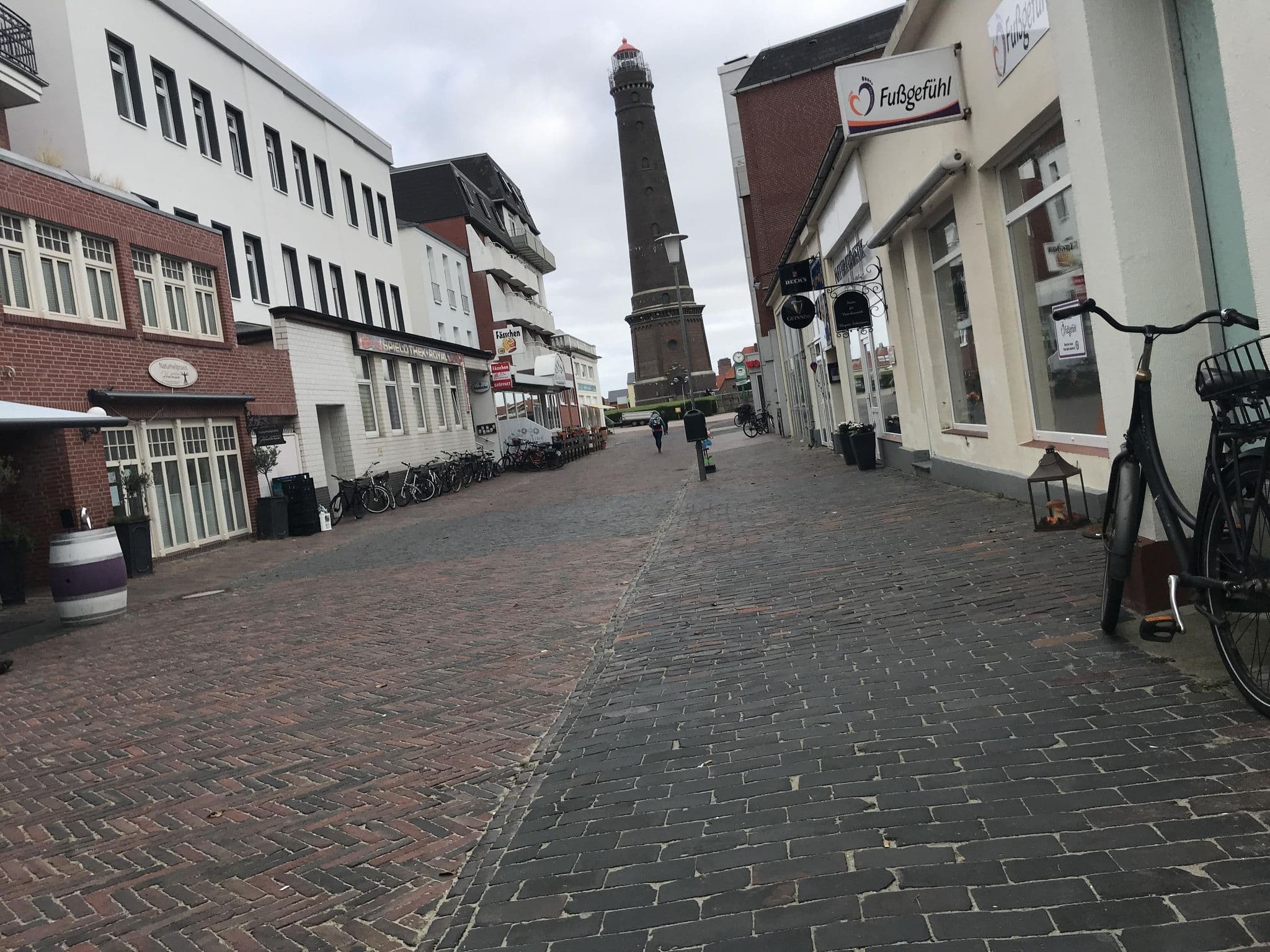 Street view near Hotel Königbauer, Borkum — © miguel_andrade (CC BY-SA · Mapillary)