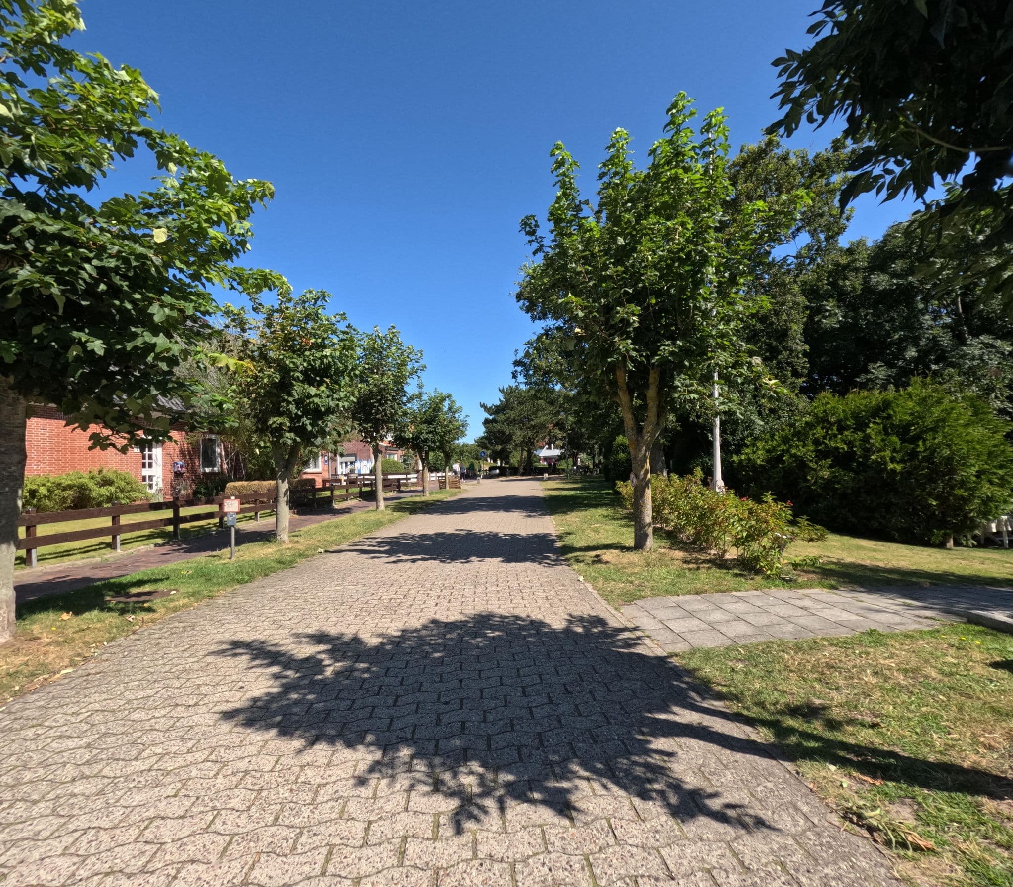 Street view near Maria Westerkamp, Langeoog — © rempshaener (CC BY-SA · Mapillary)