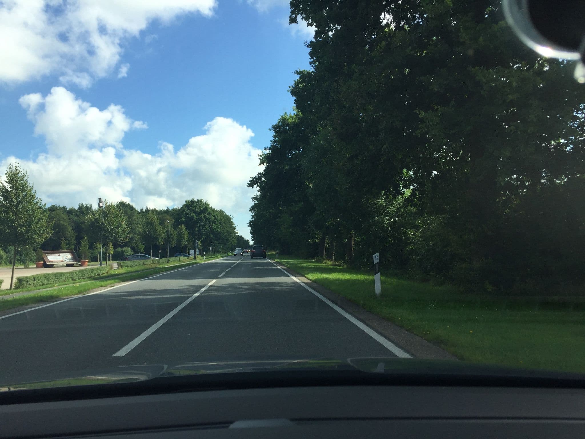 Street view near Hotel und Restaurant Alte Schmiede, Dunum — © atze777 (CC BY-SA · Mapillary)
