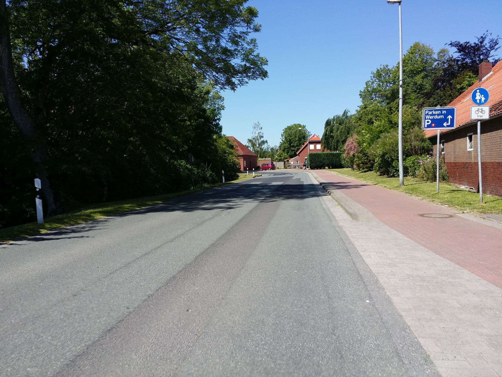Street view near Schmid's Landhaus, Neuharlingersiel — © abmap (CC BY-SA · Mapillary)