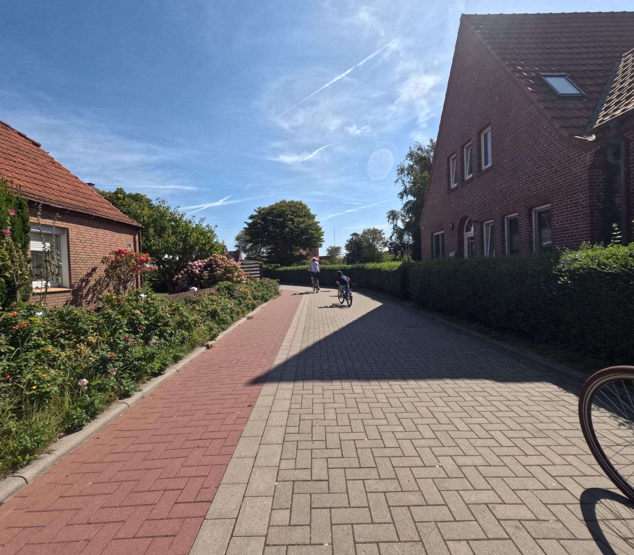 Street view near Hotel LaVilla, Langeoog — © rempshaener (CC BY-SA · Mapillary)