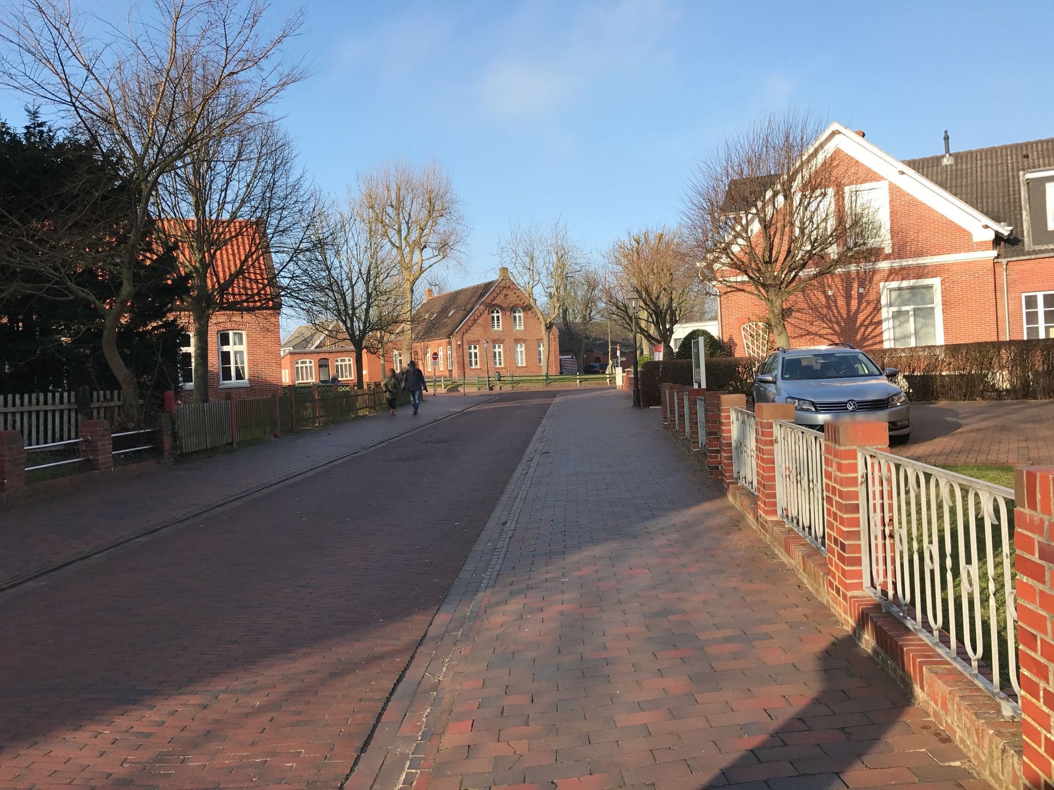 Street view near Haus Jakobine, Borkum — © miguel_andrade (CC BY-SA · Mapillary)