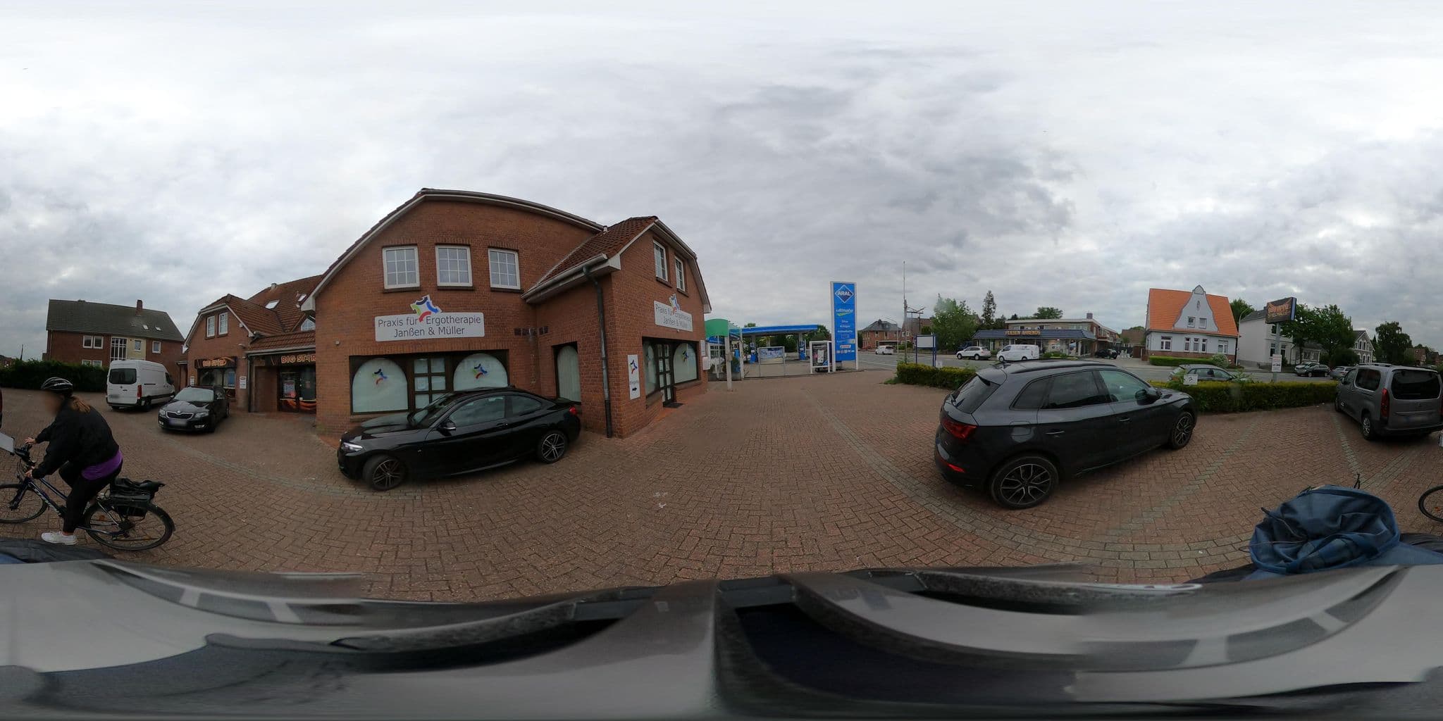 Street view near Muschelsucher, Norden — © JHecht (CC BY-SA · Mapillary)